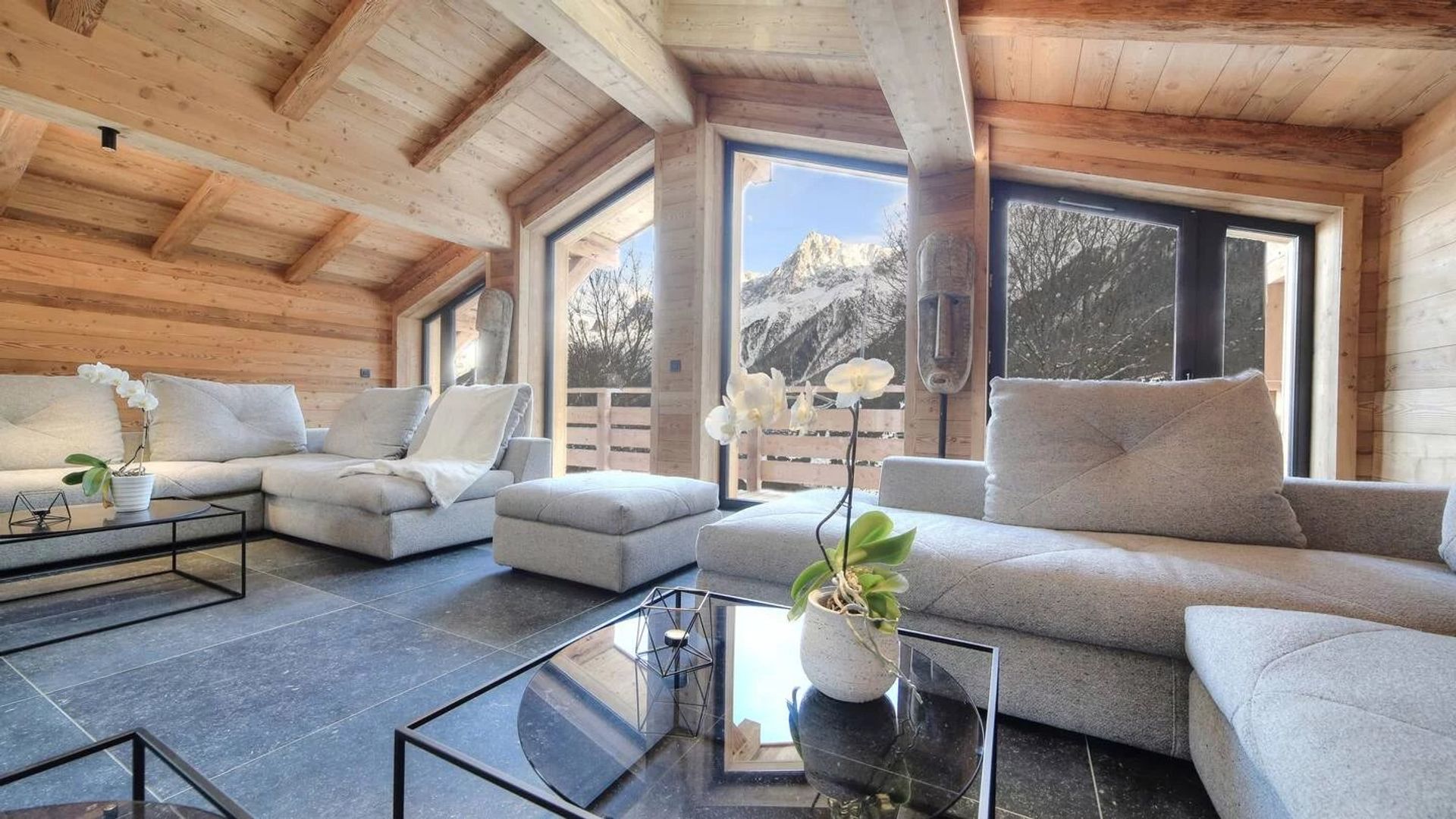 House in Les Houches, Haute-Savoie 11122070