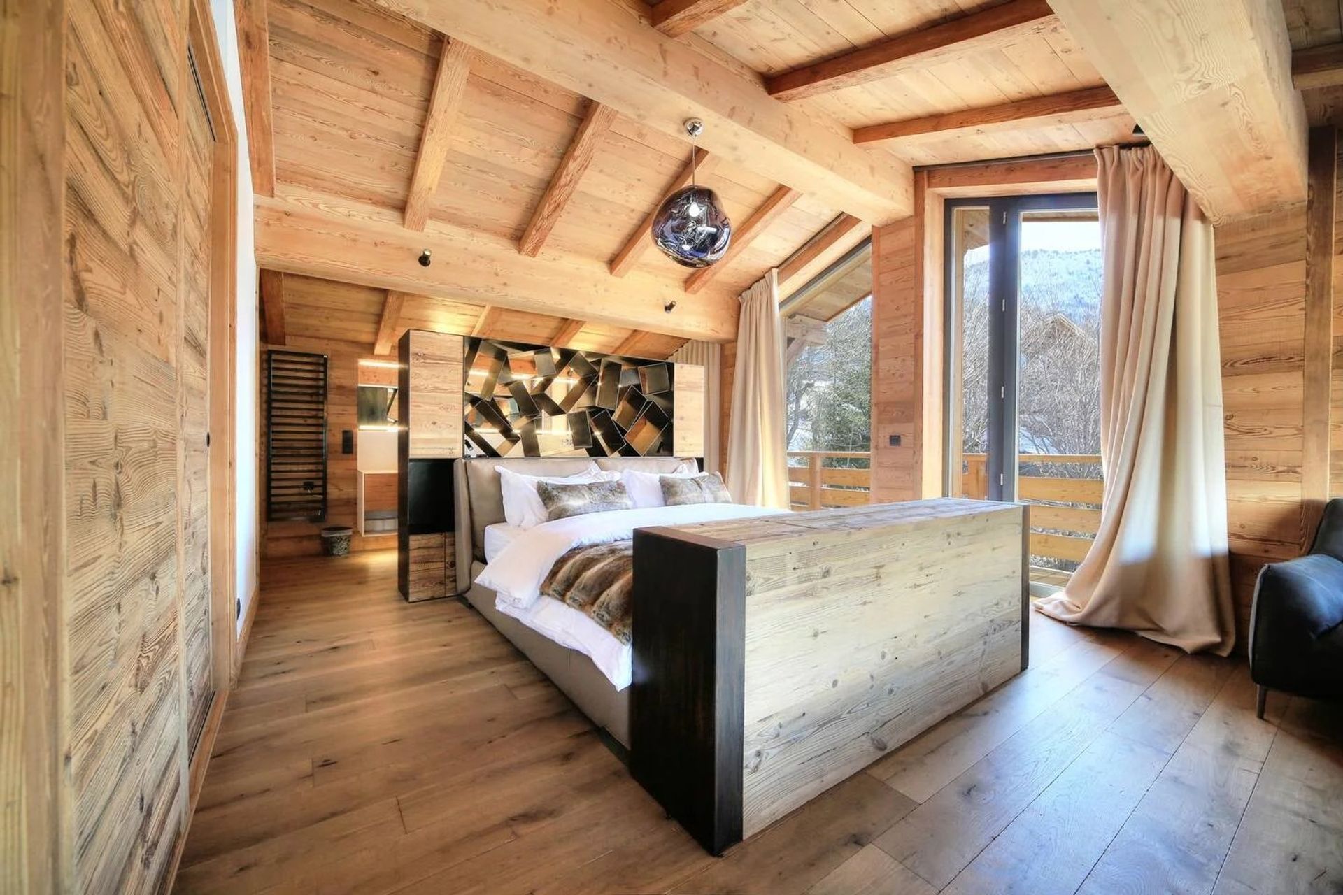 House in Les Houches, Haute-Savoie 11122070