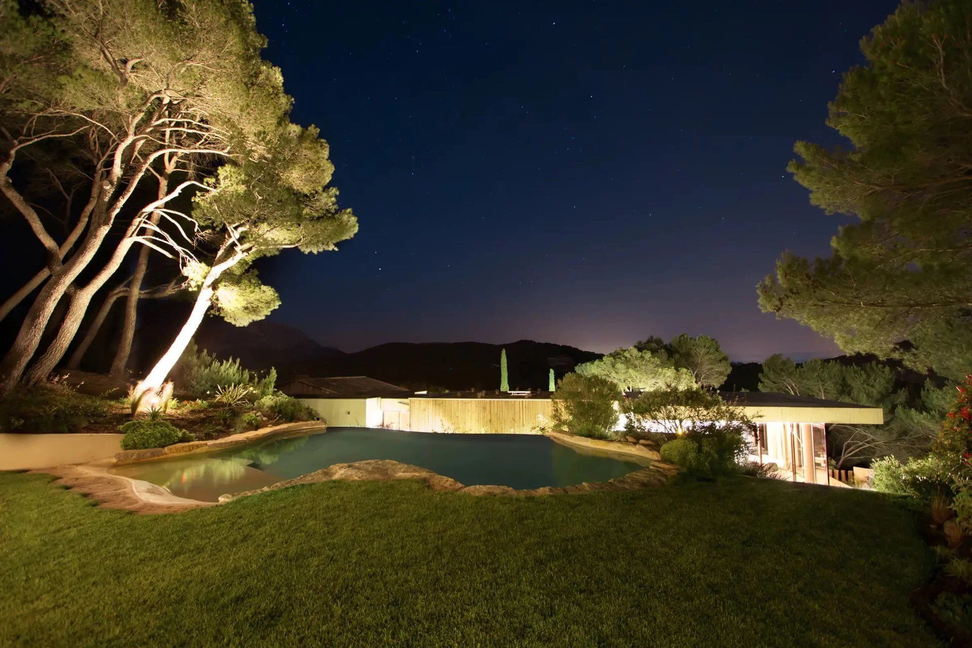 Haus im Aix-en-Provence, Bouches-du-Rhône 11122373