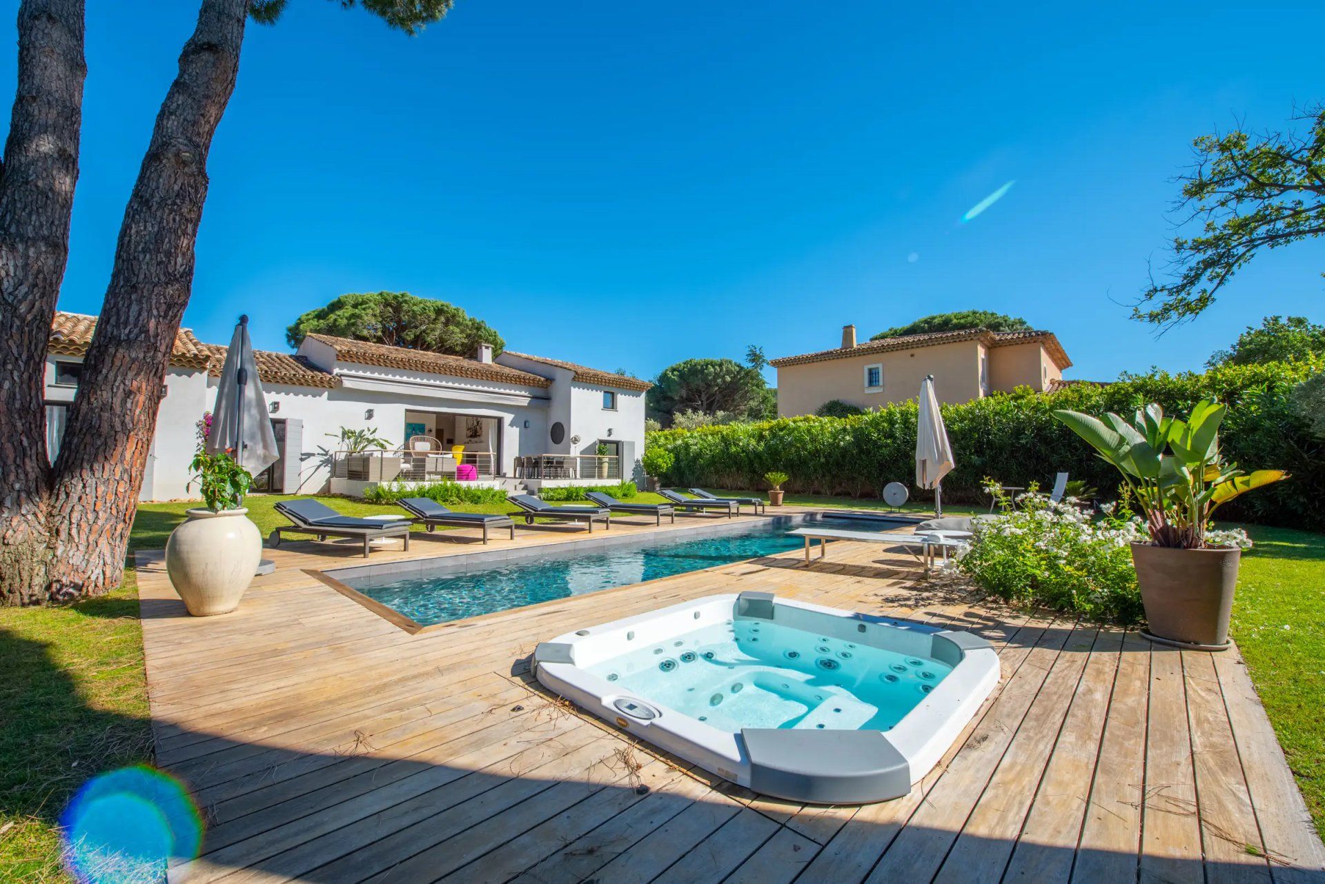 Hus i Saint-Tropez, Provence-Alpes-Cote d'Azur 11122561