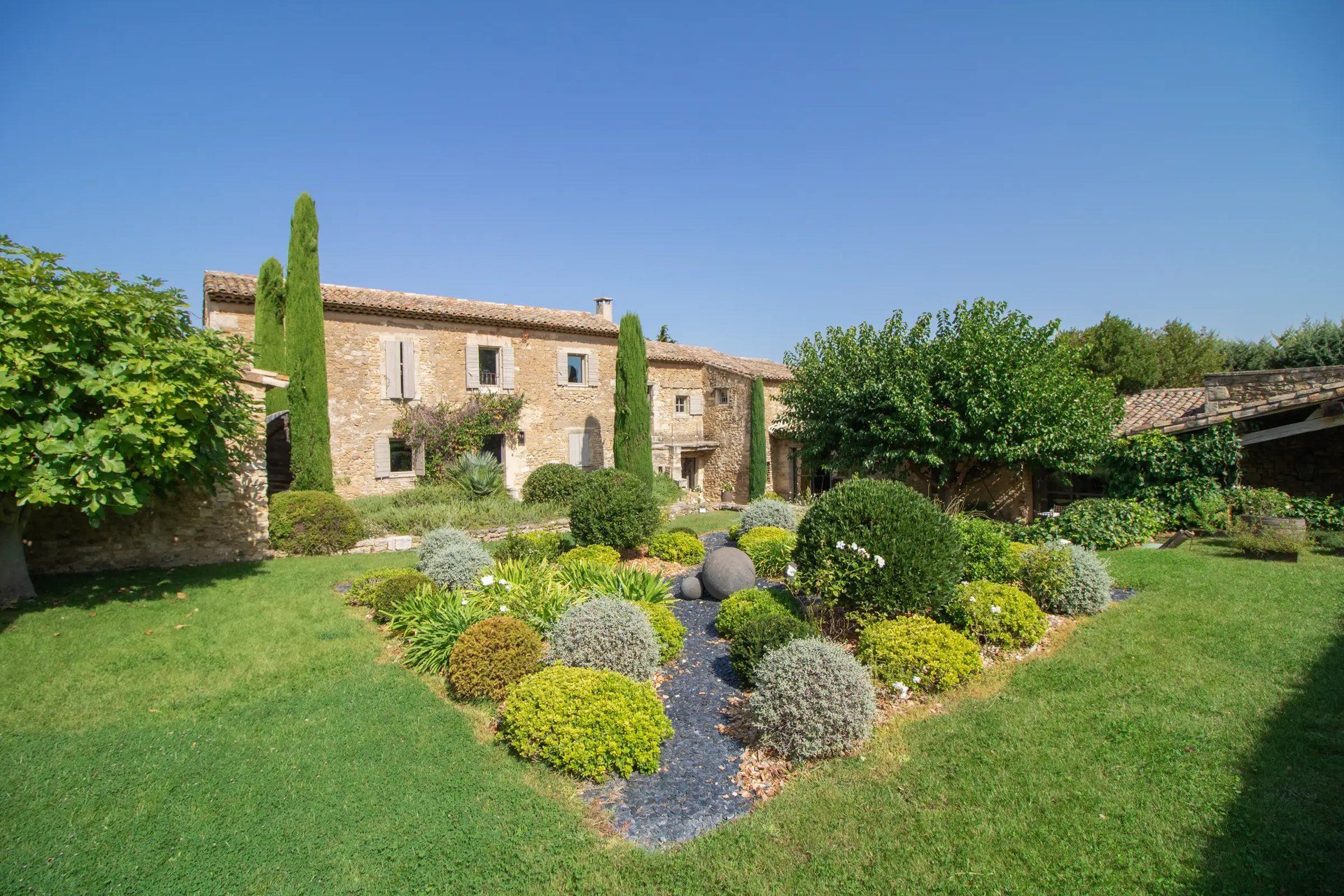 rumah dalam Gordes, Provence-Alpes-Côte d'Azur 11122618