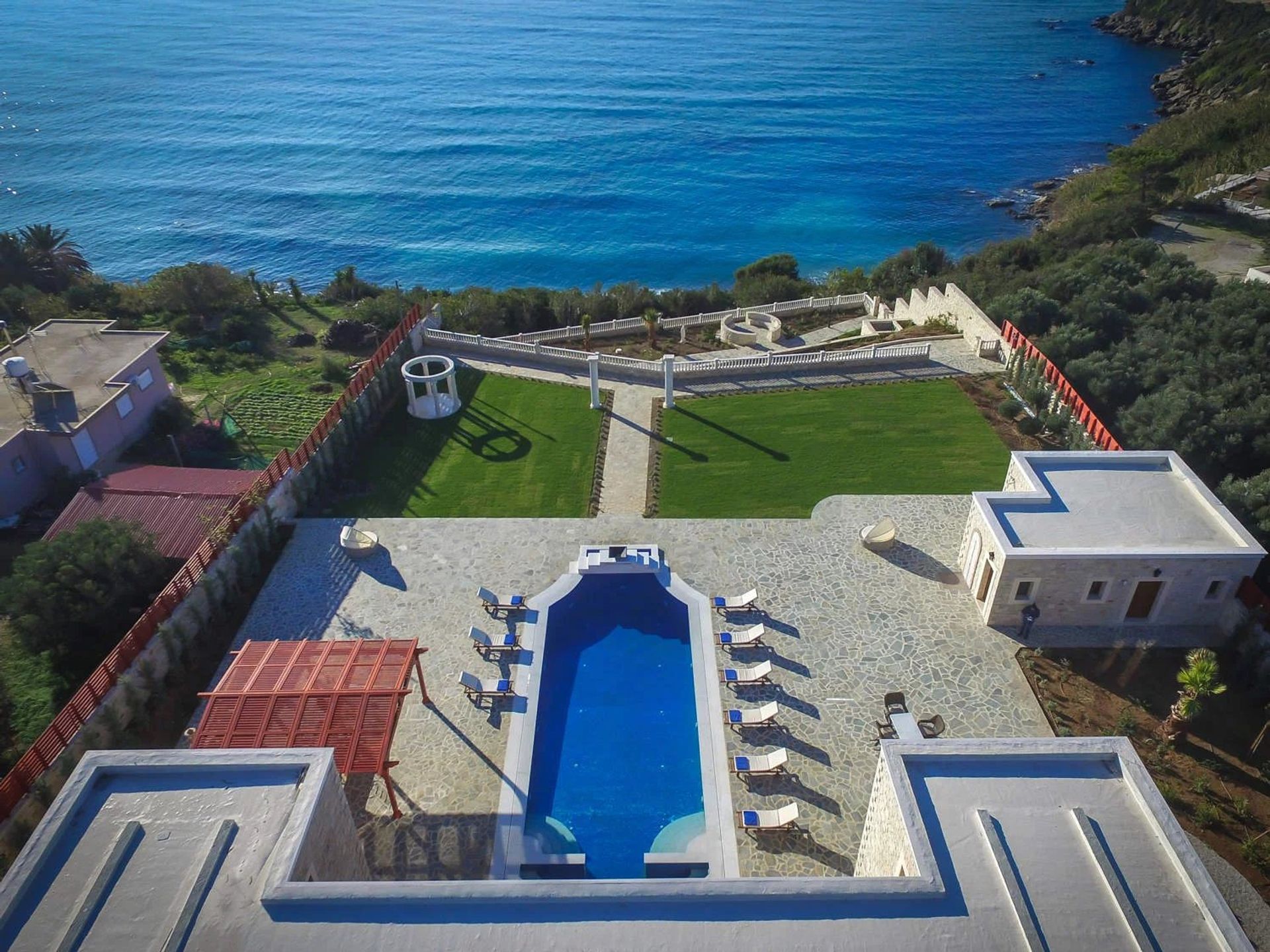 жилой дом в Makrygialos, Crete 11122774