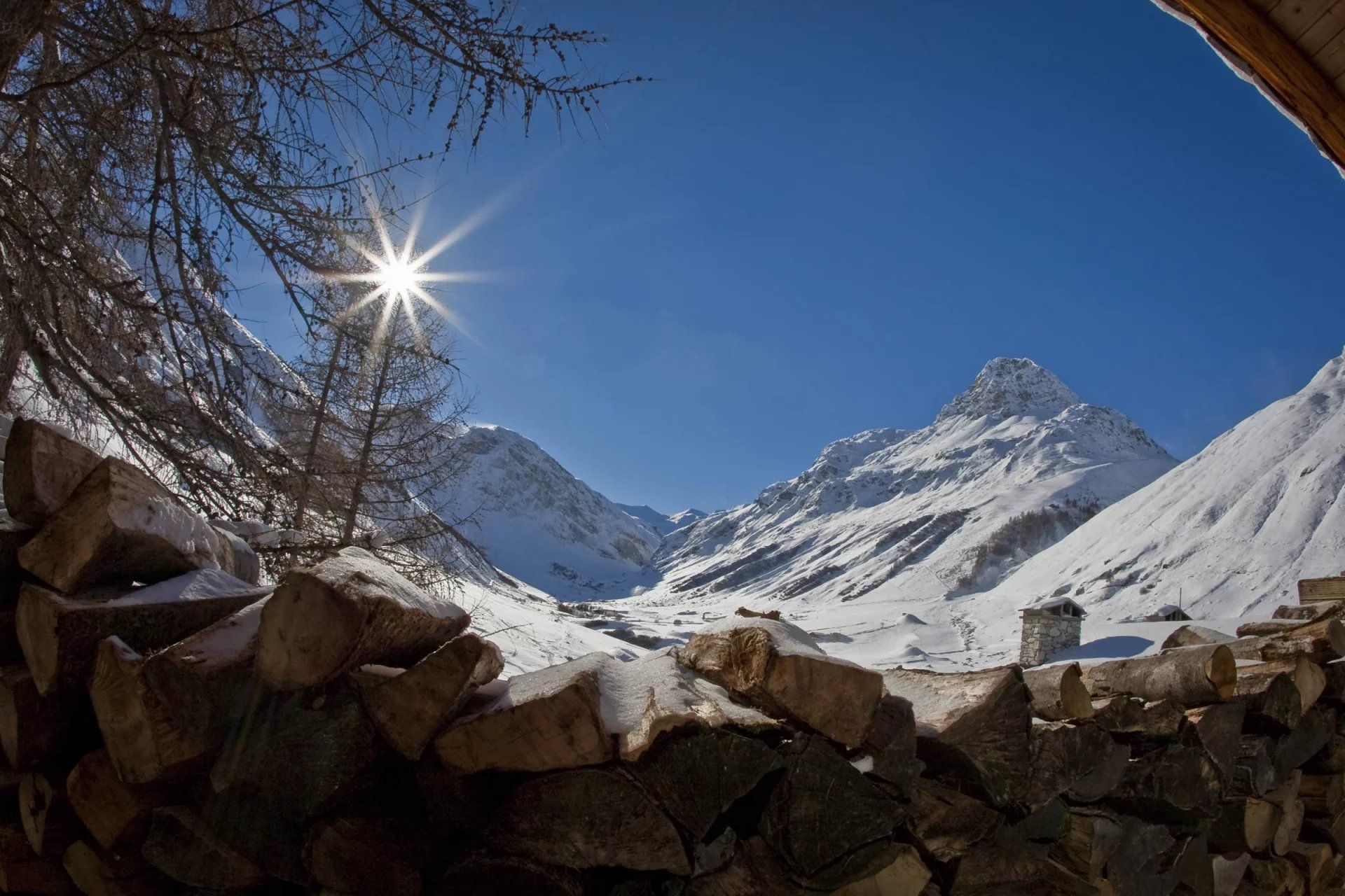 жилой дом в Val-d'Isère, Savoie 11122861