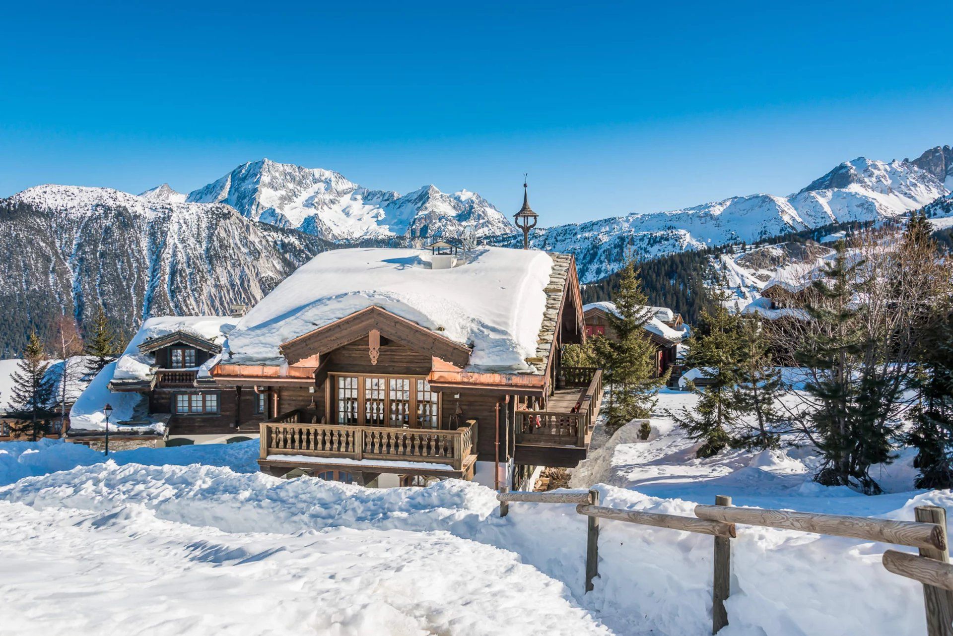 Haus im Courchevel, Auvergne-Rhône-Alpes 11123100