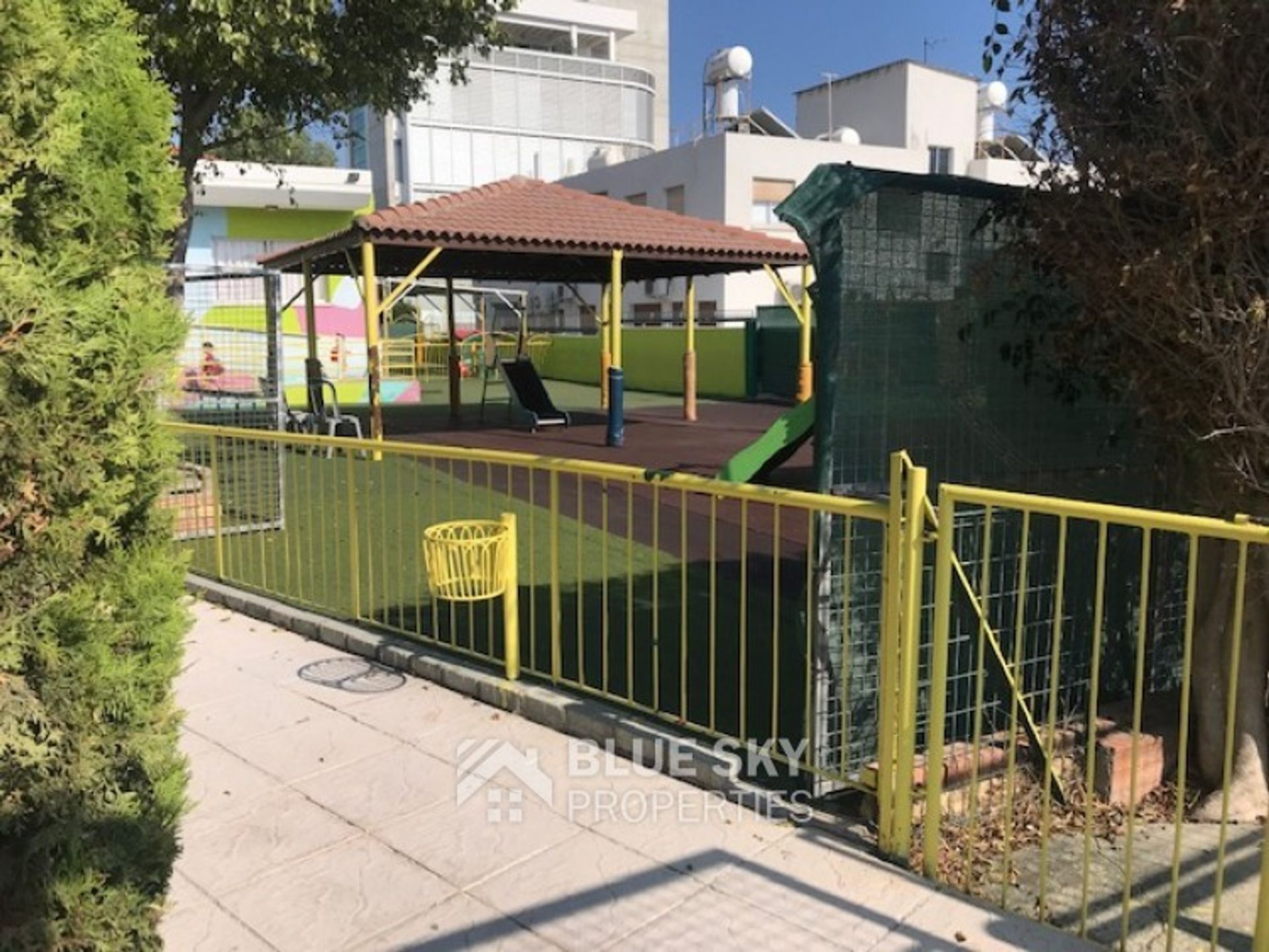 Βιομηχανικός σε Limassol, Limassol 11123432