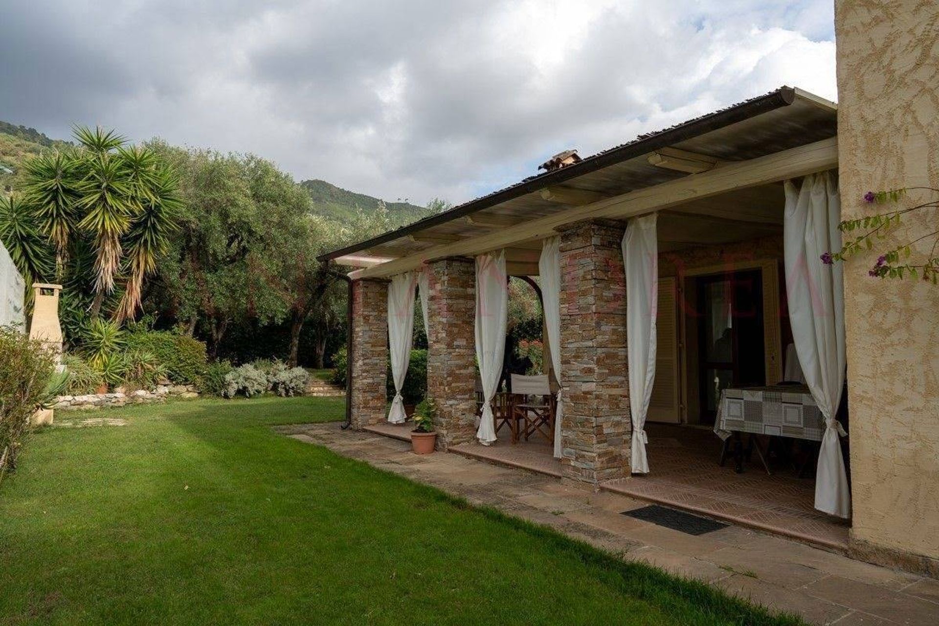 rumah dalam Pietrasanta, Toscana 11123886