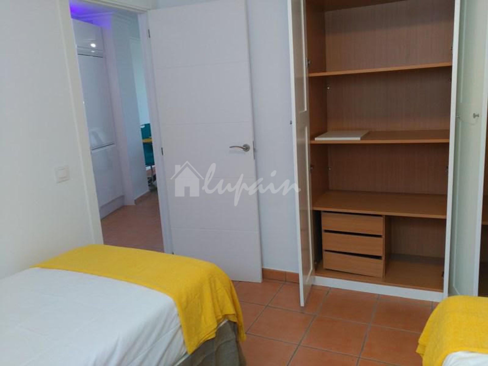 Condominium in Granadilla, Canarias 11124508