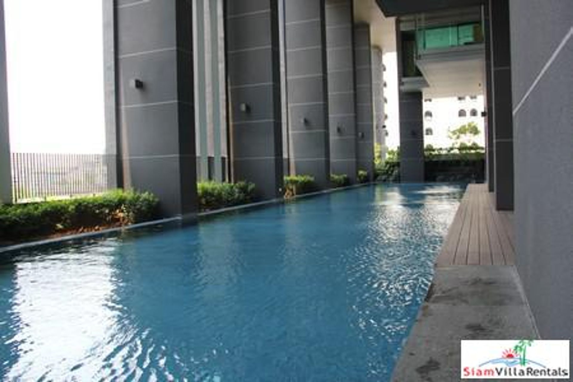 Condominium in Watthana, Krung Thep Maha Nakhon 11124686