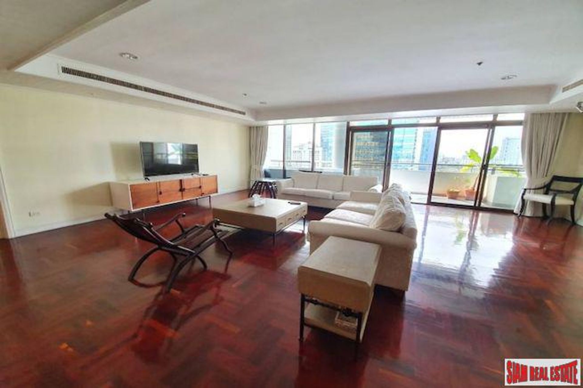 Condominium in Samphanthawong, Krung Thep Maha Nakhon 11124698