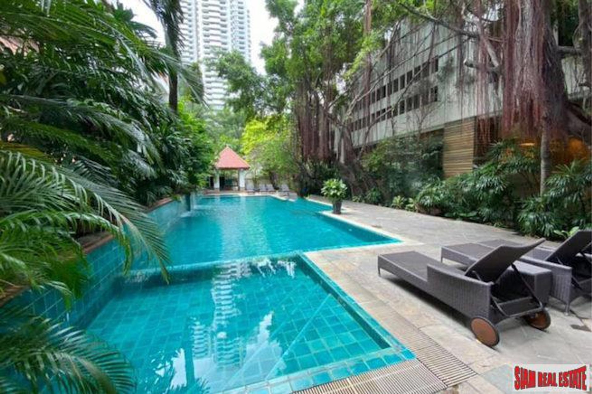 Condominium in , Krung Thep Maha Nakhon 11124698