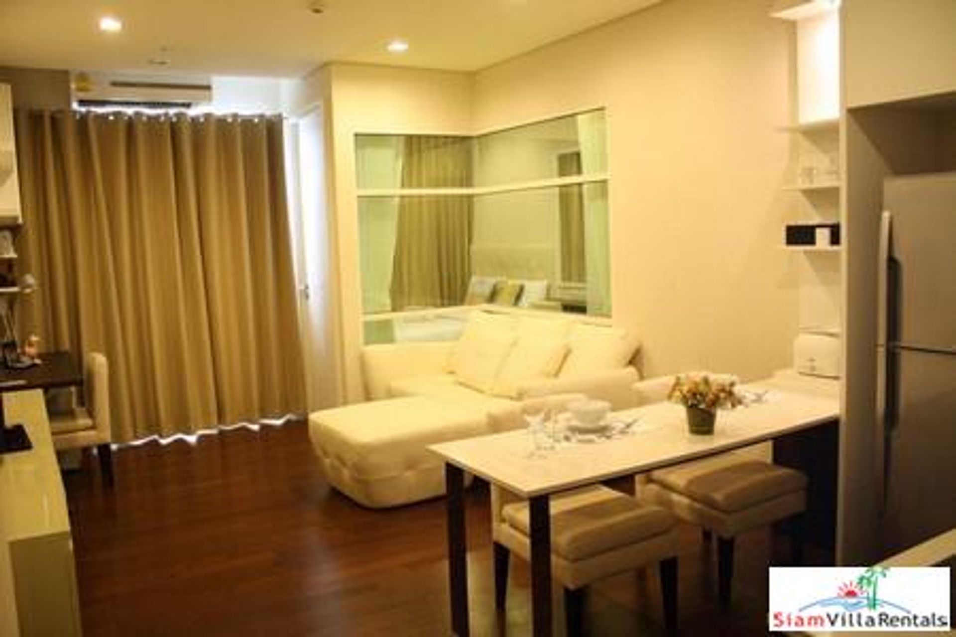 Condominium in Watthana, Krung Thep Maha Nakhon 11124730