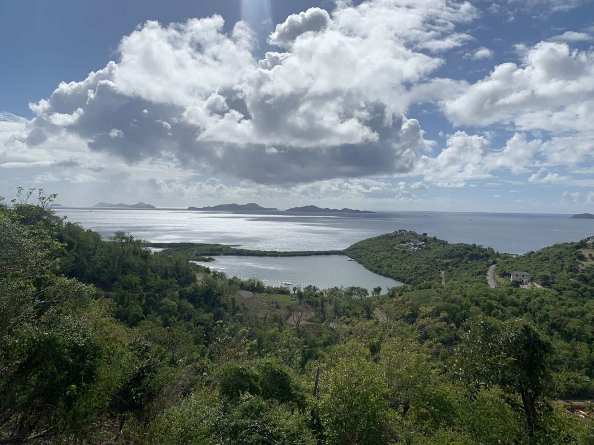 Land im Korallenbucht, Jungferninseln 11125443