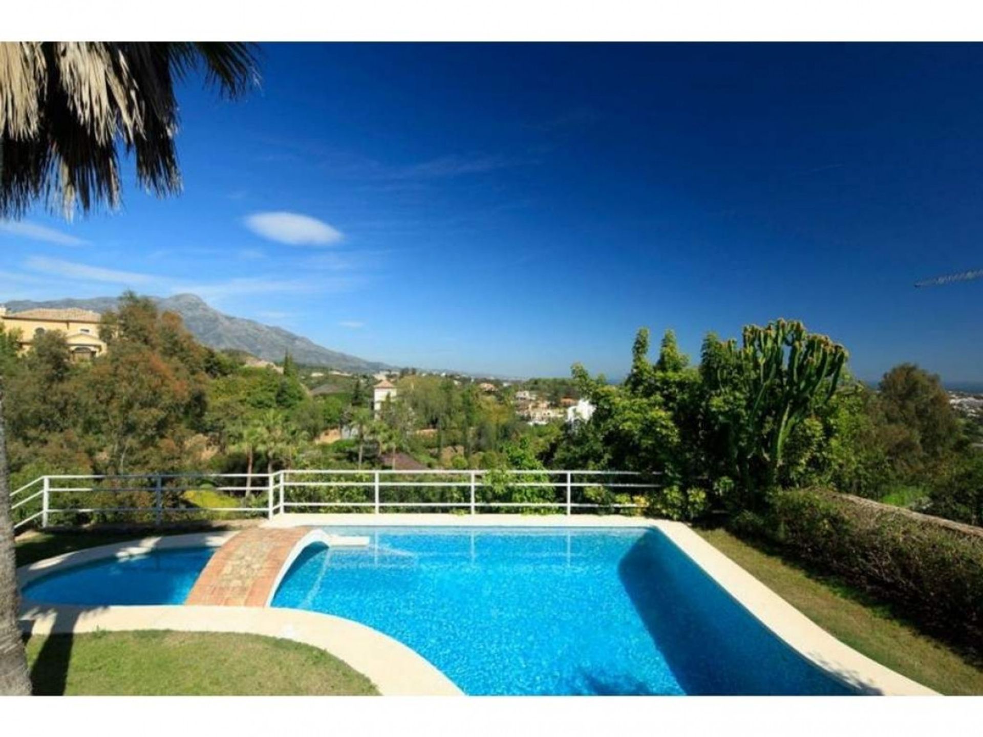 Haus im Benahavis, Andalusien 11125581