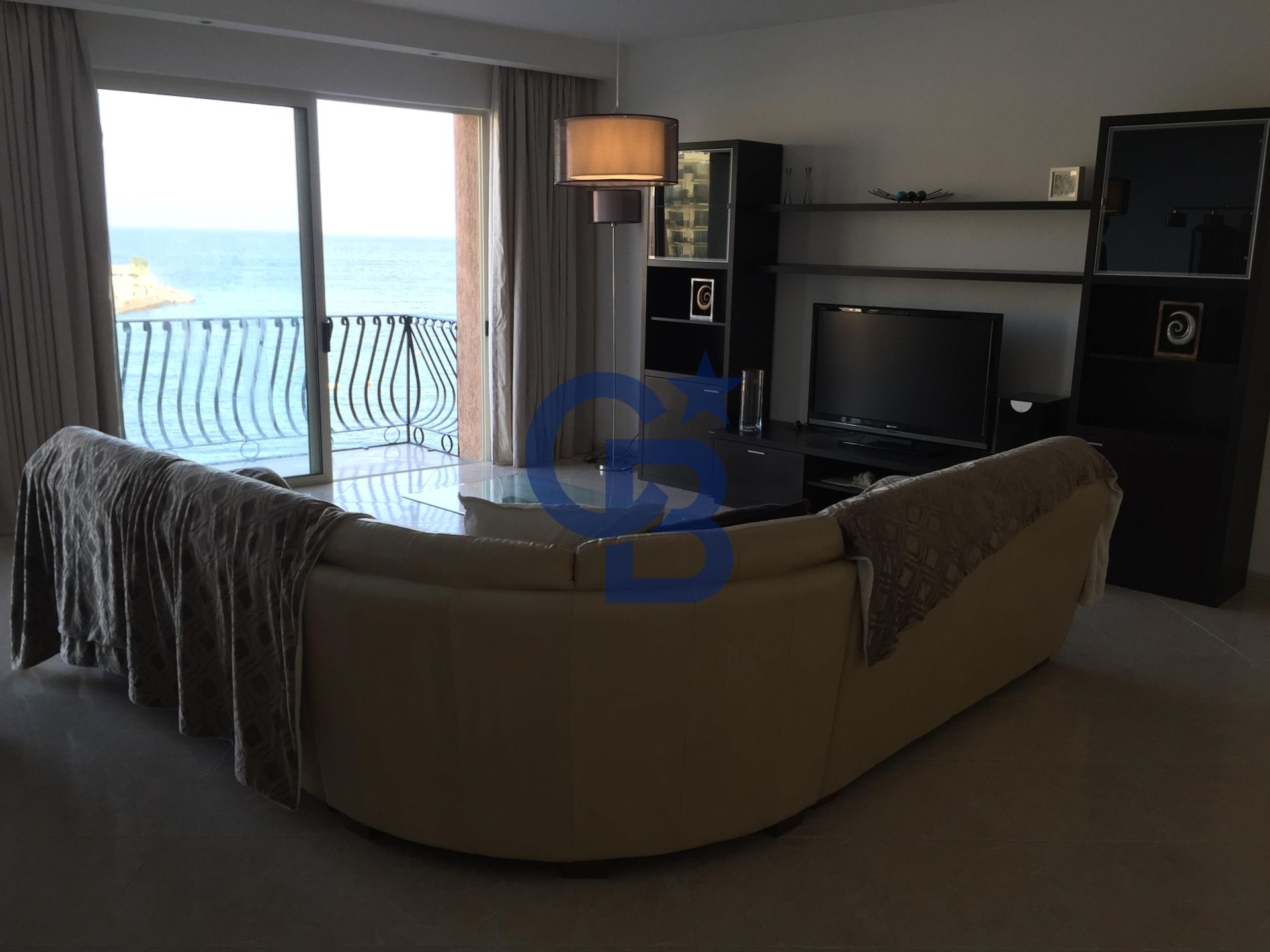 Condominio en Saint Julian's,  11126170