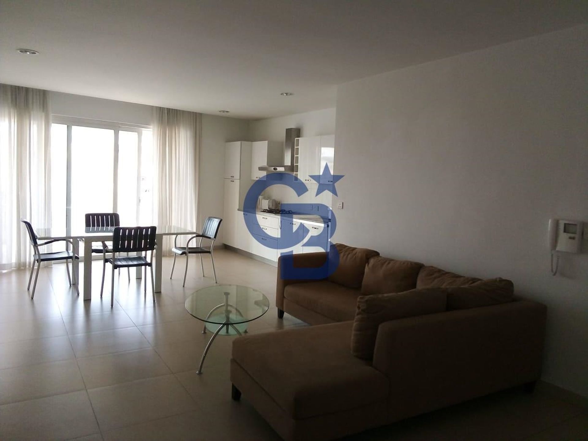 Condominium in San Giljan, San Giljan 11126259