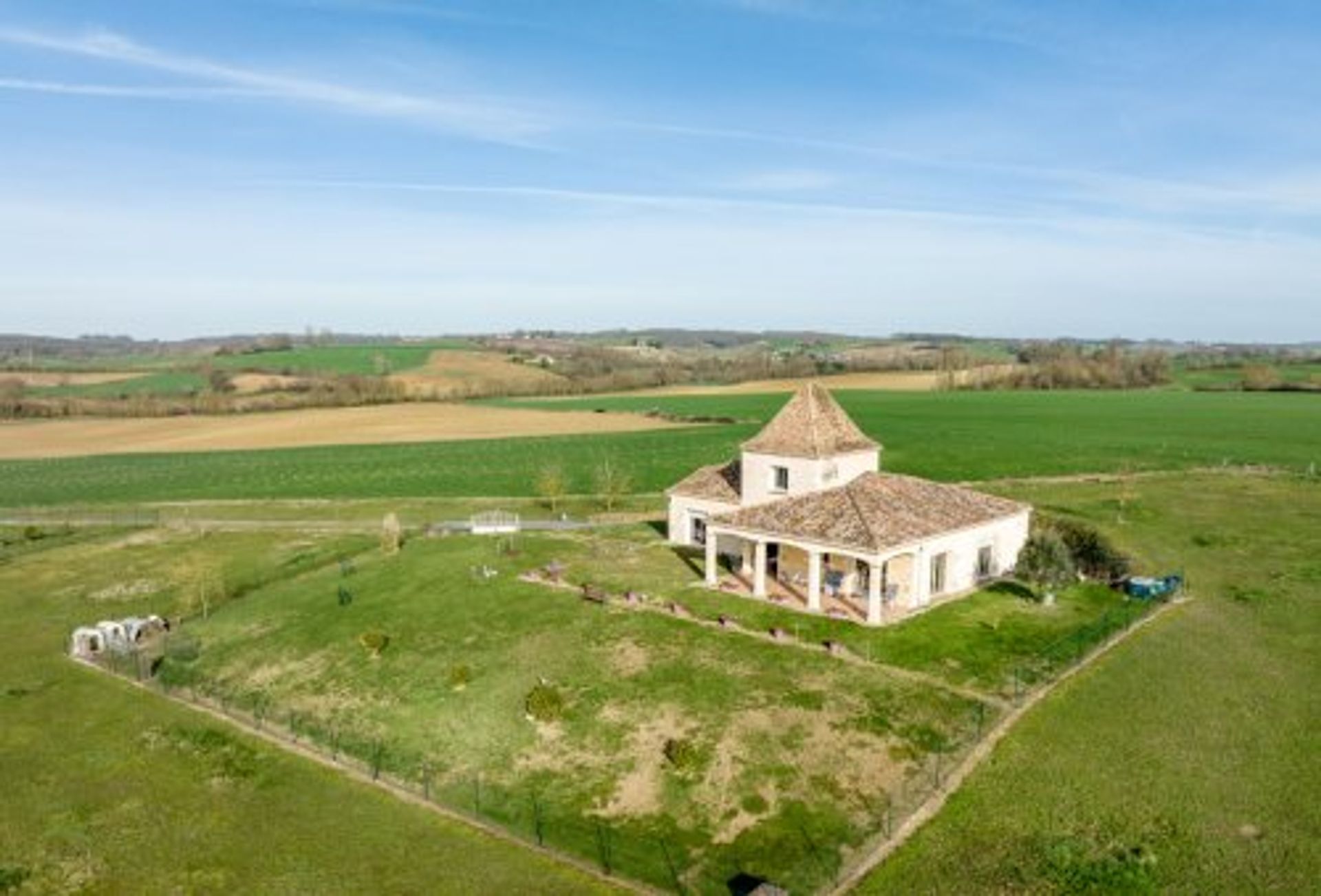 casa en Monbahus, Nueva Aquitania 11126614