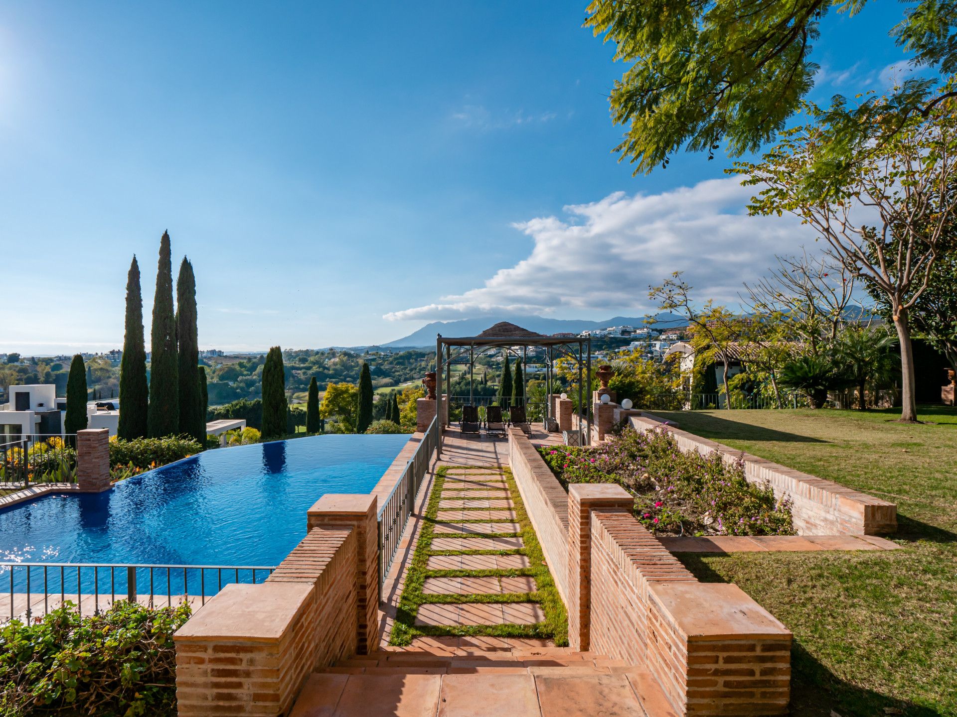 Casa nel Benahavís, Andalusia 11126738