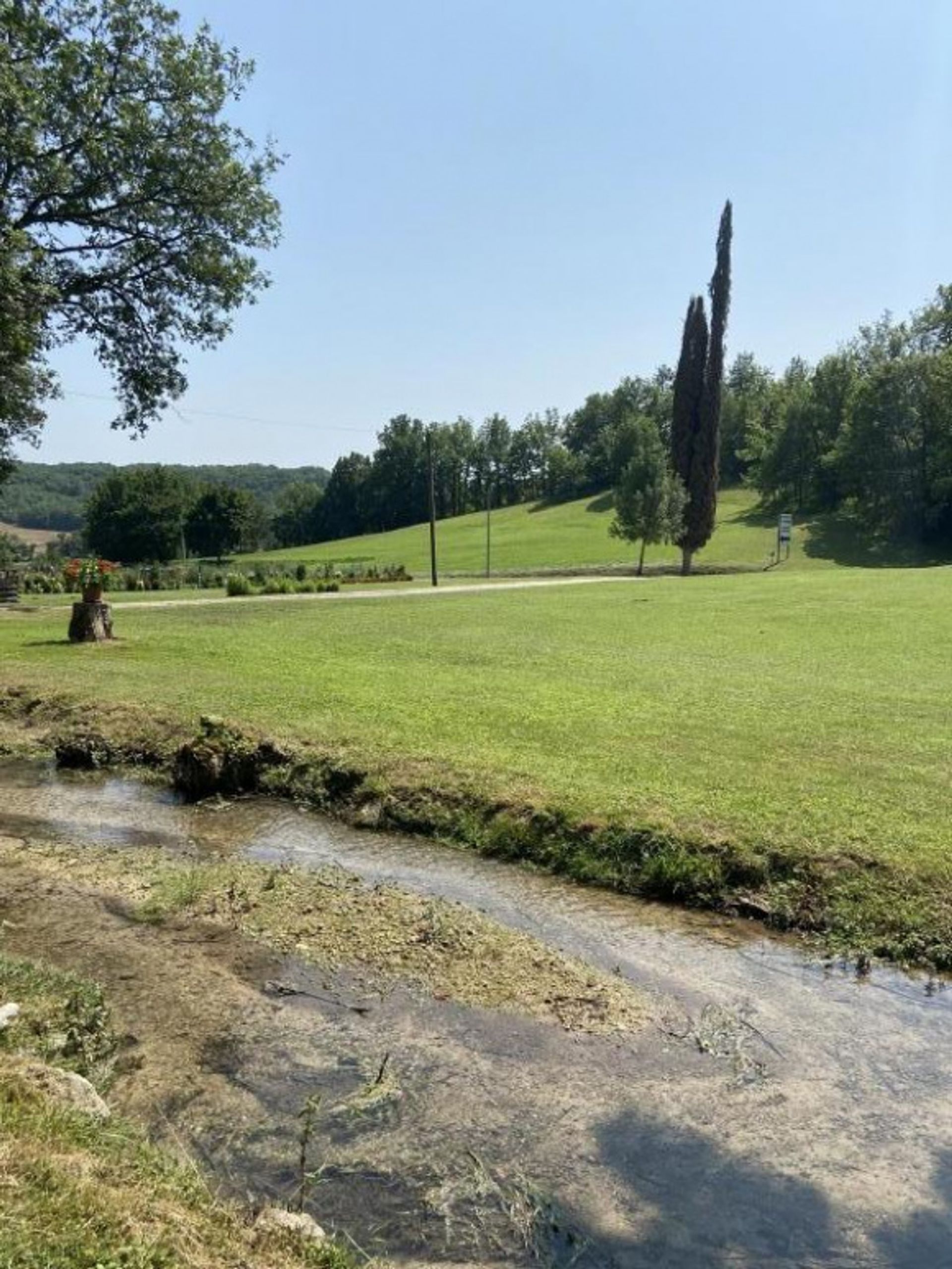 жилой дом в Montcuq-en-Quercy-Blanc, Occitanie 11126893