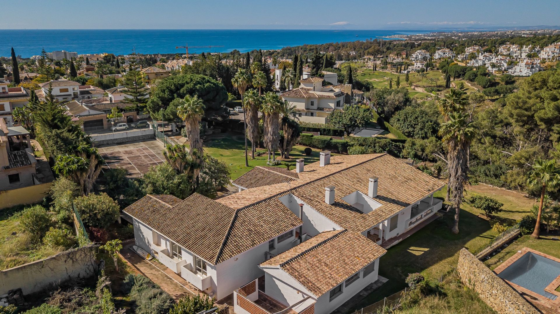 Будинок в Marbella, Andalusia 11126941