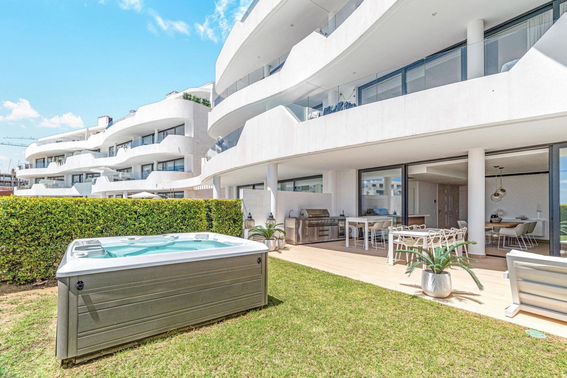 Condominio en Fuengirola, Andalucía 11127242