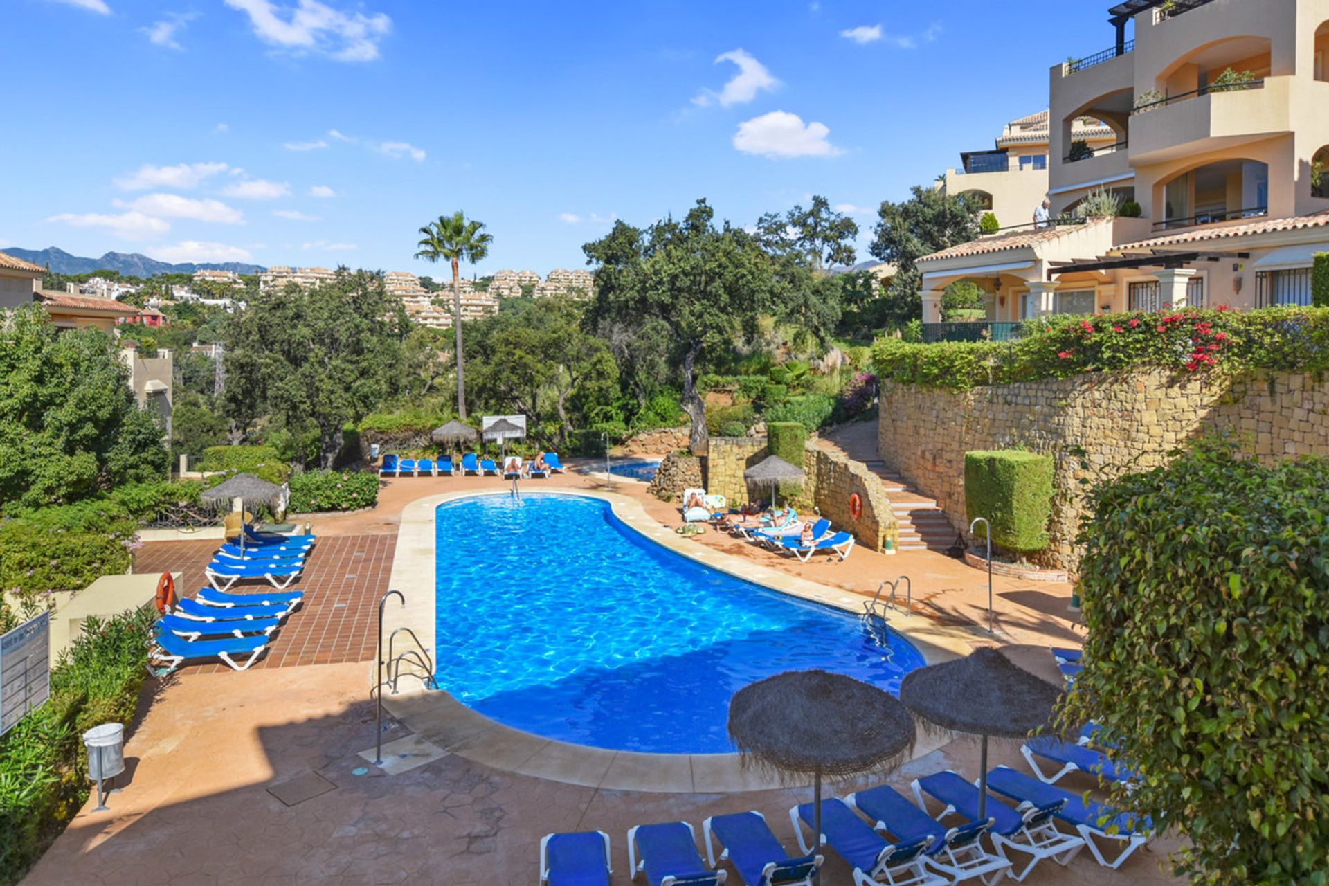 Condominium in Marbella, Andalucía 11127290