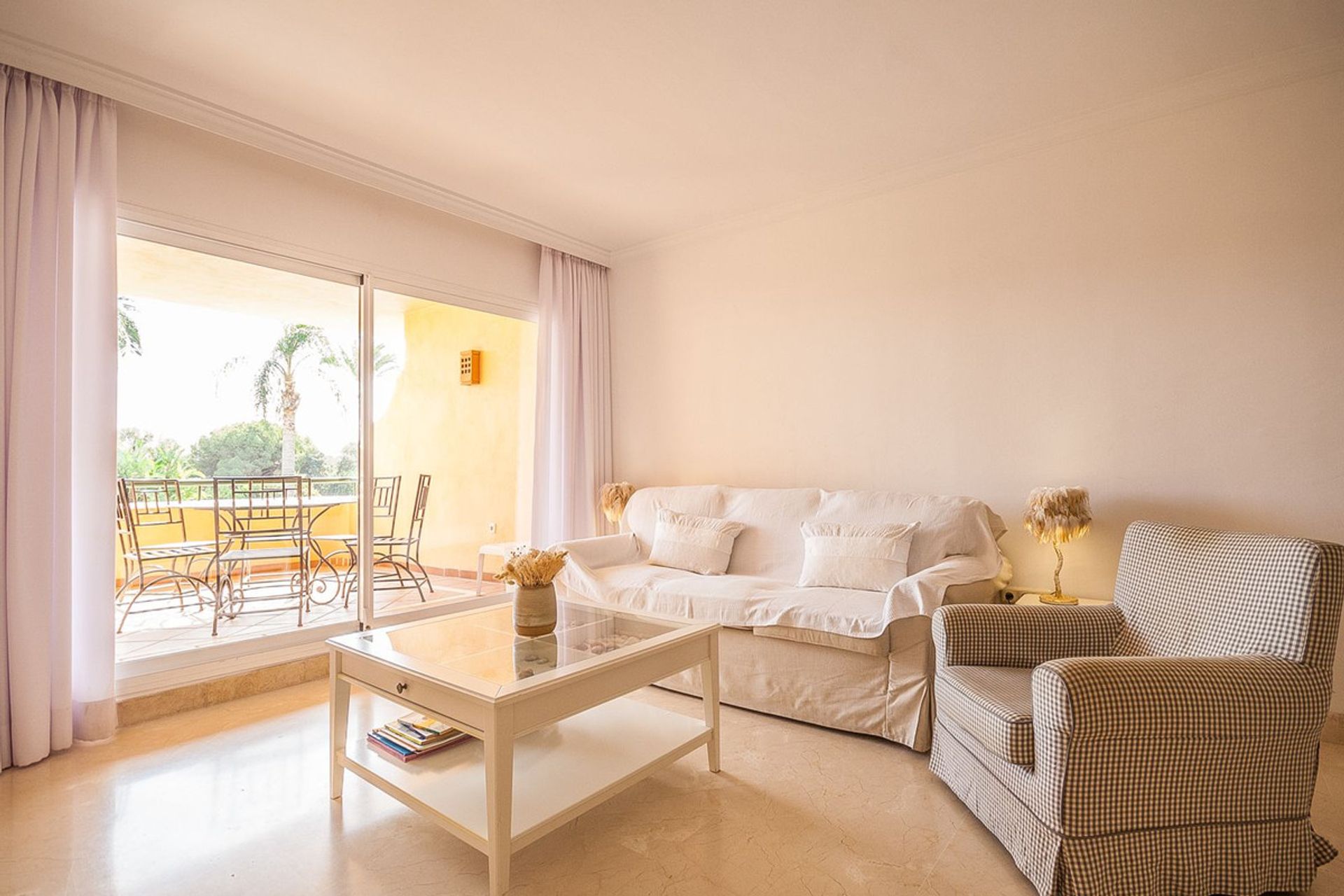 Condominium in Ojen, Andalusië 11127396