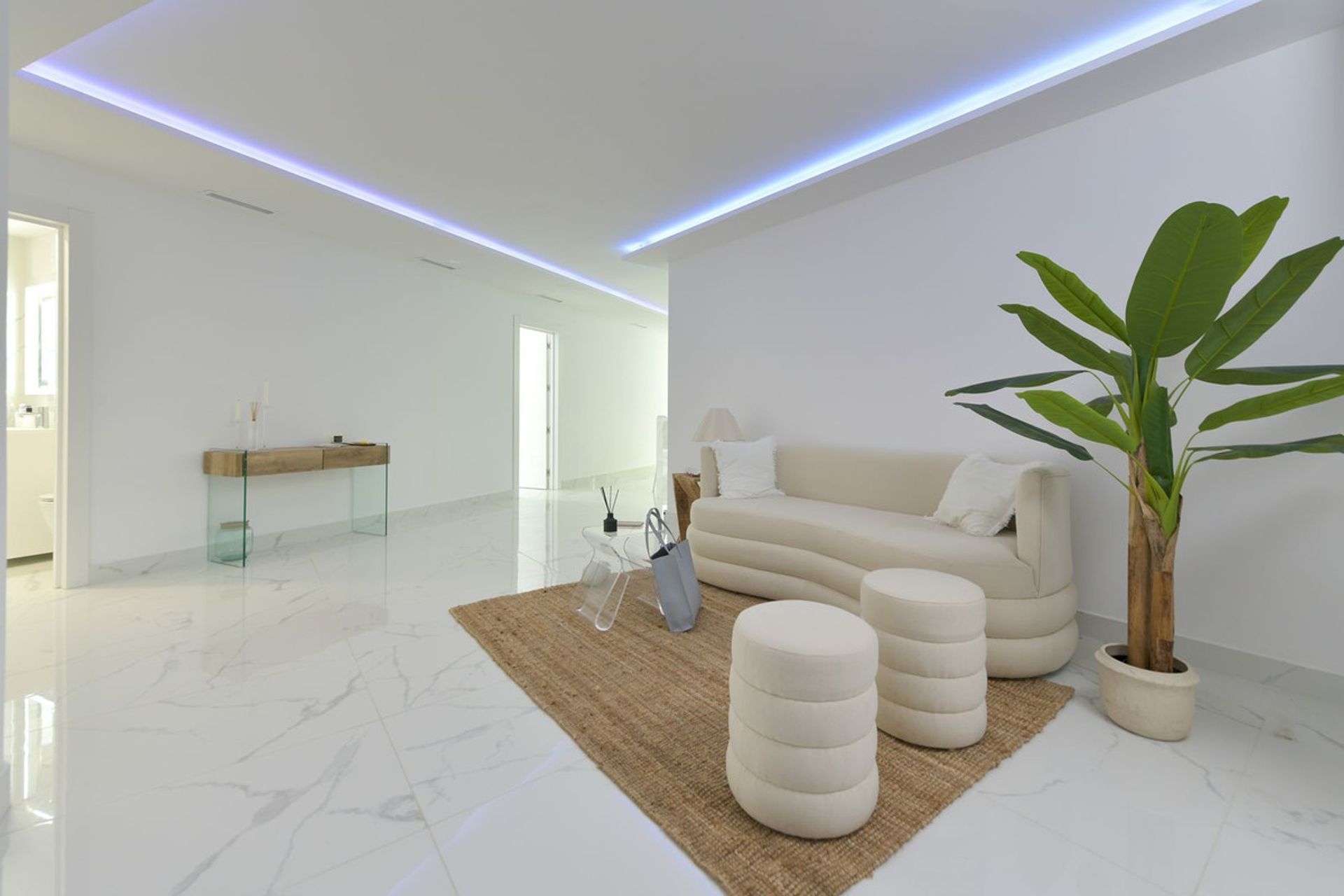 Condominium in Marbella, Andalusia 11127671