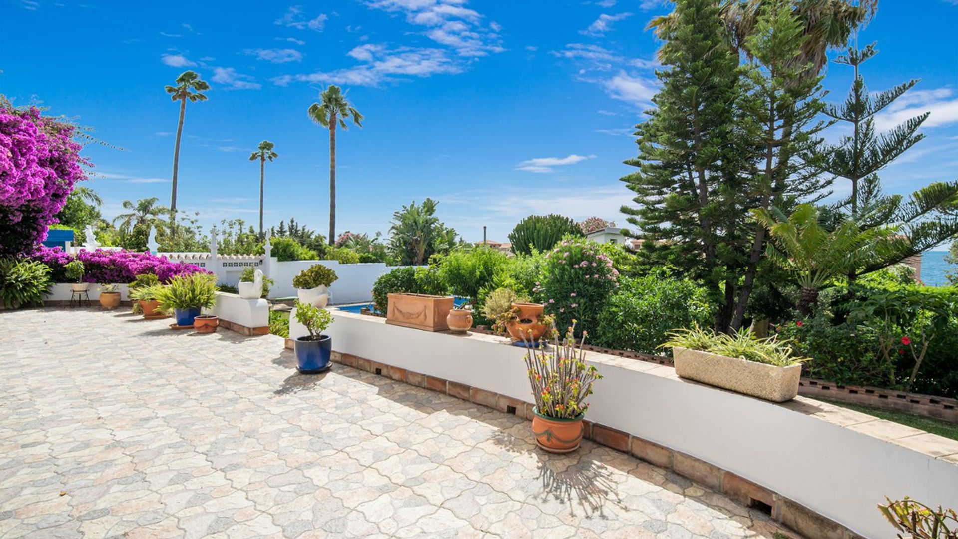 House in Estepona, Andalucía 11127709