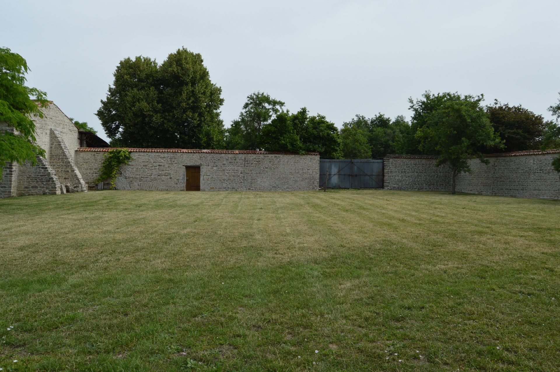 Borettslag i Villefagnan, Nouvelle-Aquitaine 11128208