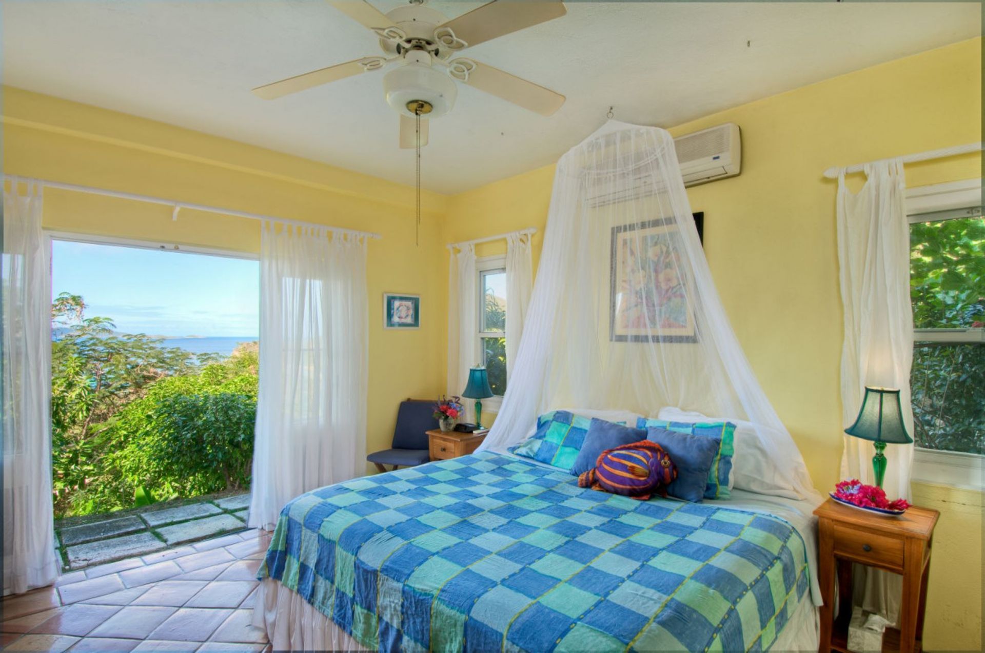 House in , Tortola 11128565