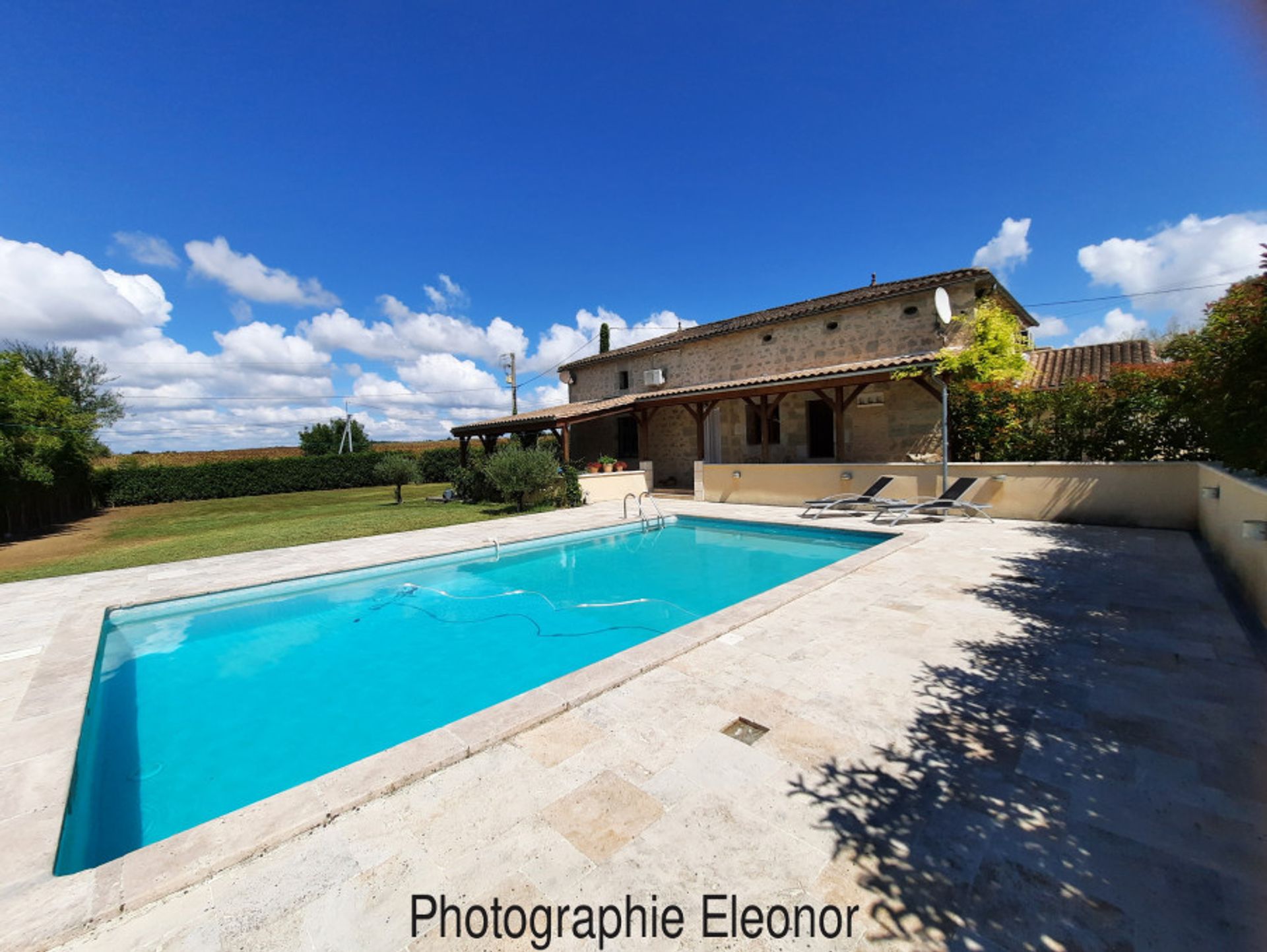 Casa nel Saint-Pardoux-Isaac, Nouvelle-Aquitaine 11129220