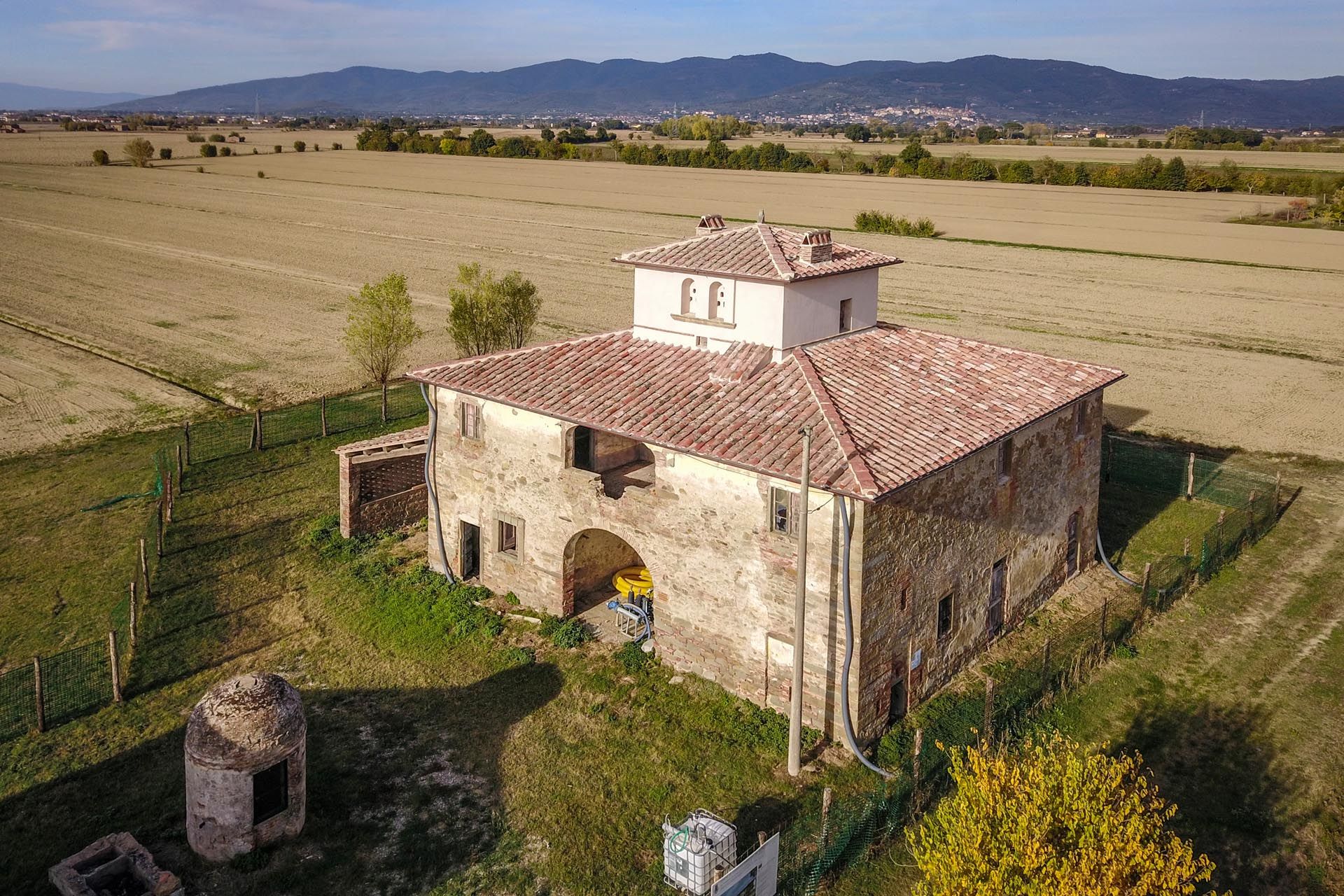 Sprzedaż detaliczna w Castiglion Fiorentino, Tuscany 11129664