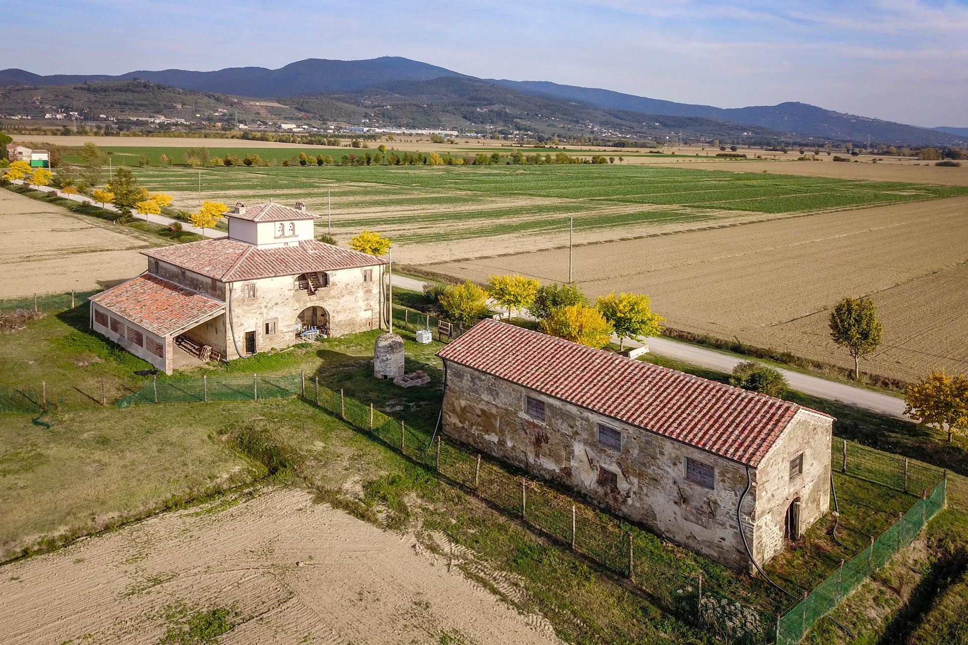 Sprzedaż detaliczna w Castiglion Fiorentino, Tuscany 11129664