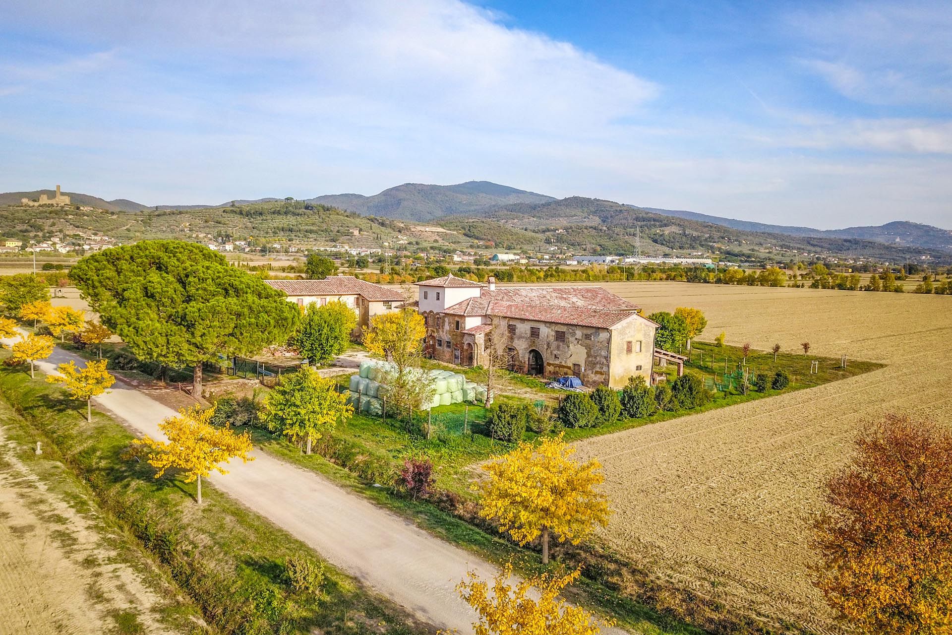 Sprzedaż detaliczna w Castiglion Fiorentino, Tuscany 11129664