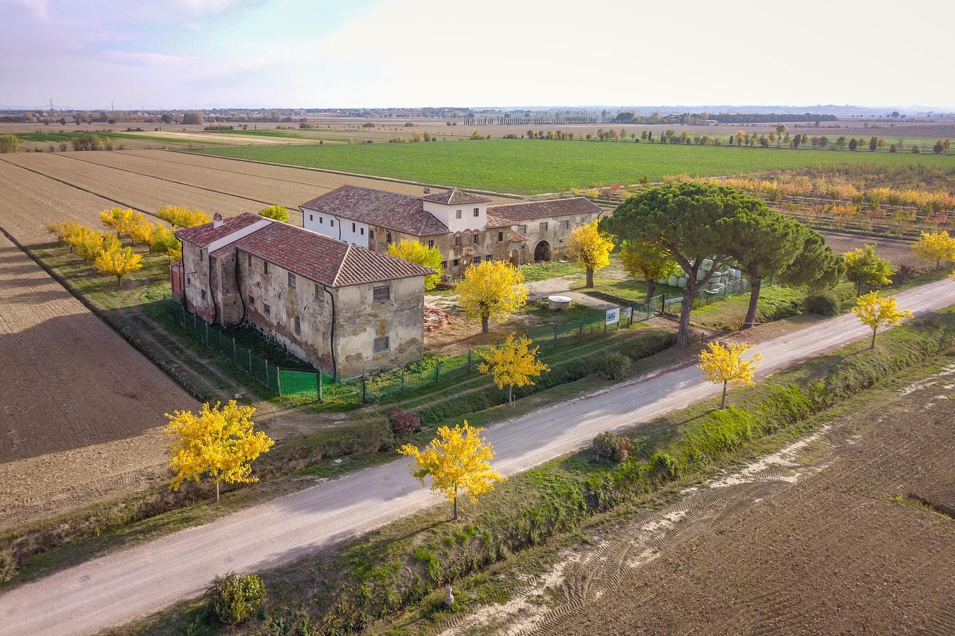 Sprzedaż detaliczna w Castiglion Fiorentino, Tuscany 11129664