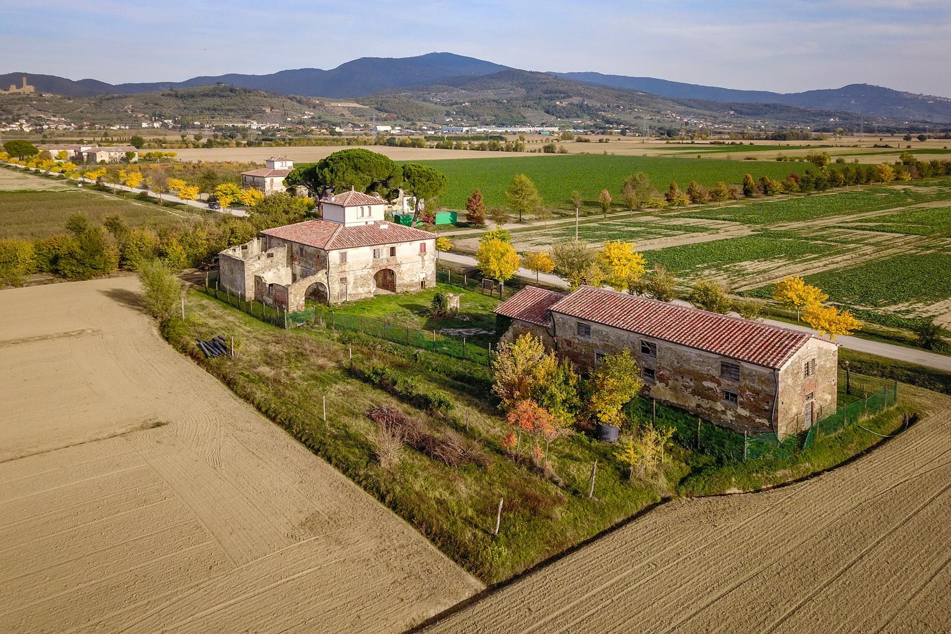 Sprzedaż detaliczna w Castiglion Fiorentino, Tuscany 11129664