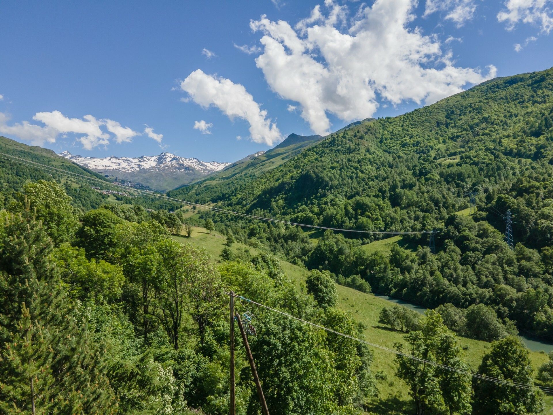 House in Saint-Martin-de-Belleville, Auvergne-Rhone-Alpes 11129679