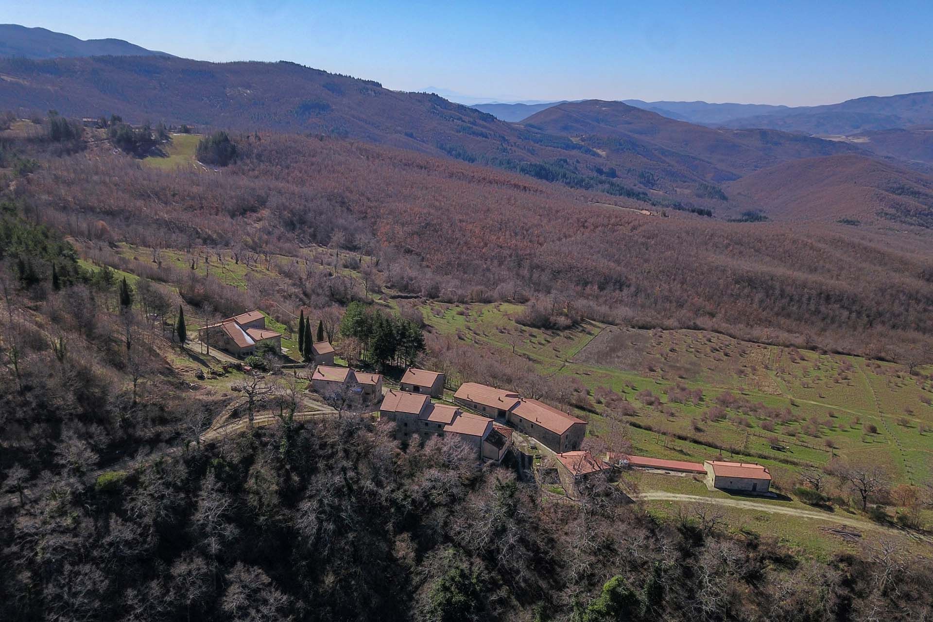 Rumah di Chiusi della Verna, Tuscany 11129682