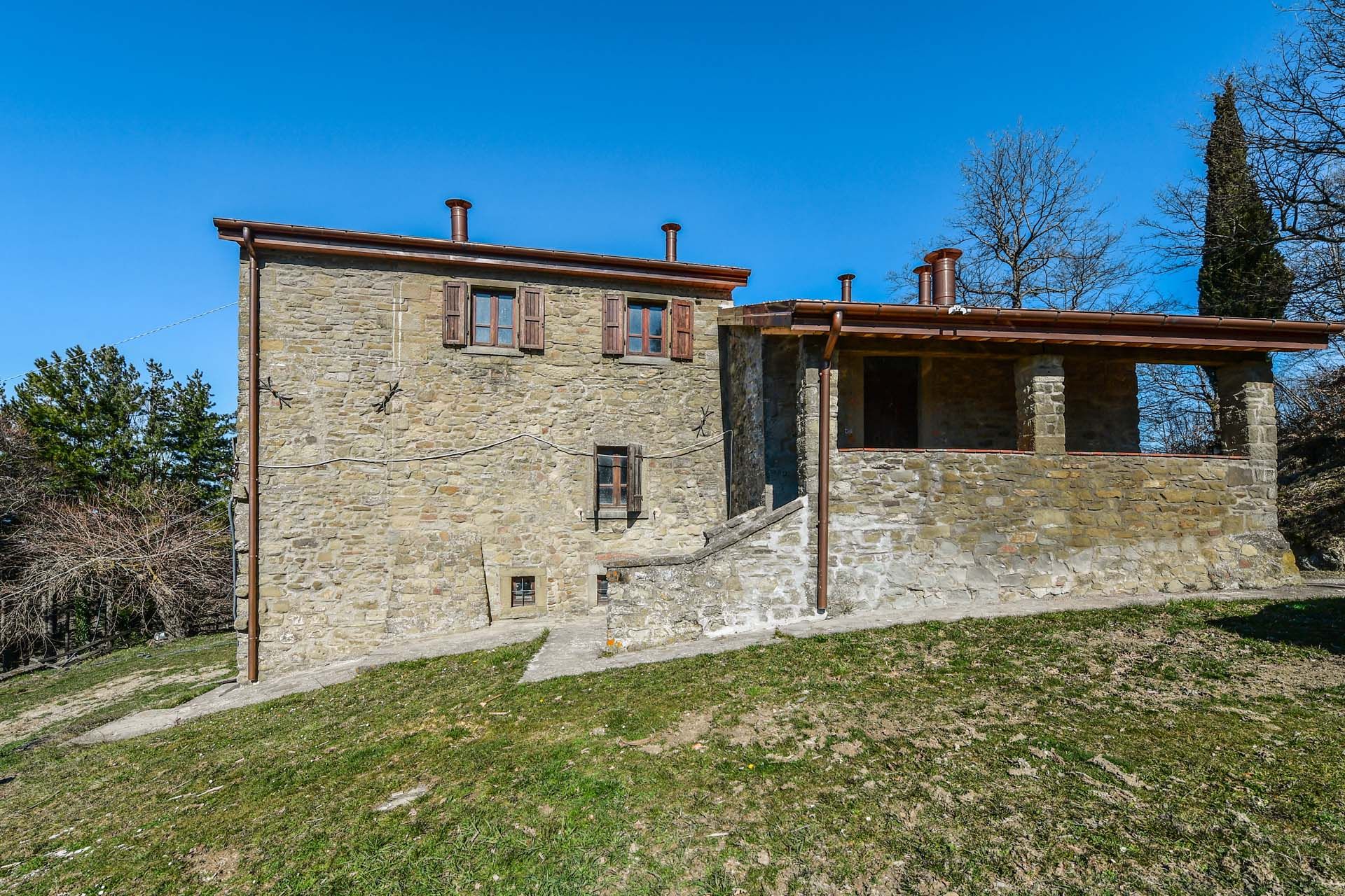 Rumah di Chiusi della Verna, Tuscany 11129682