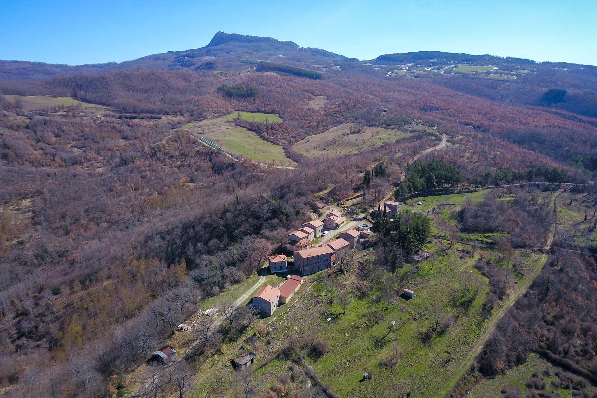 Rumah di Chiusi della Verna, Tuscany 11129682