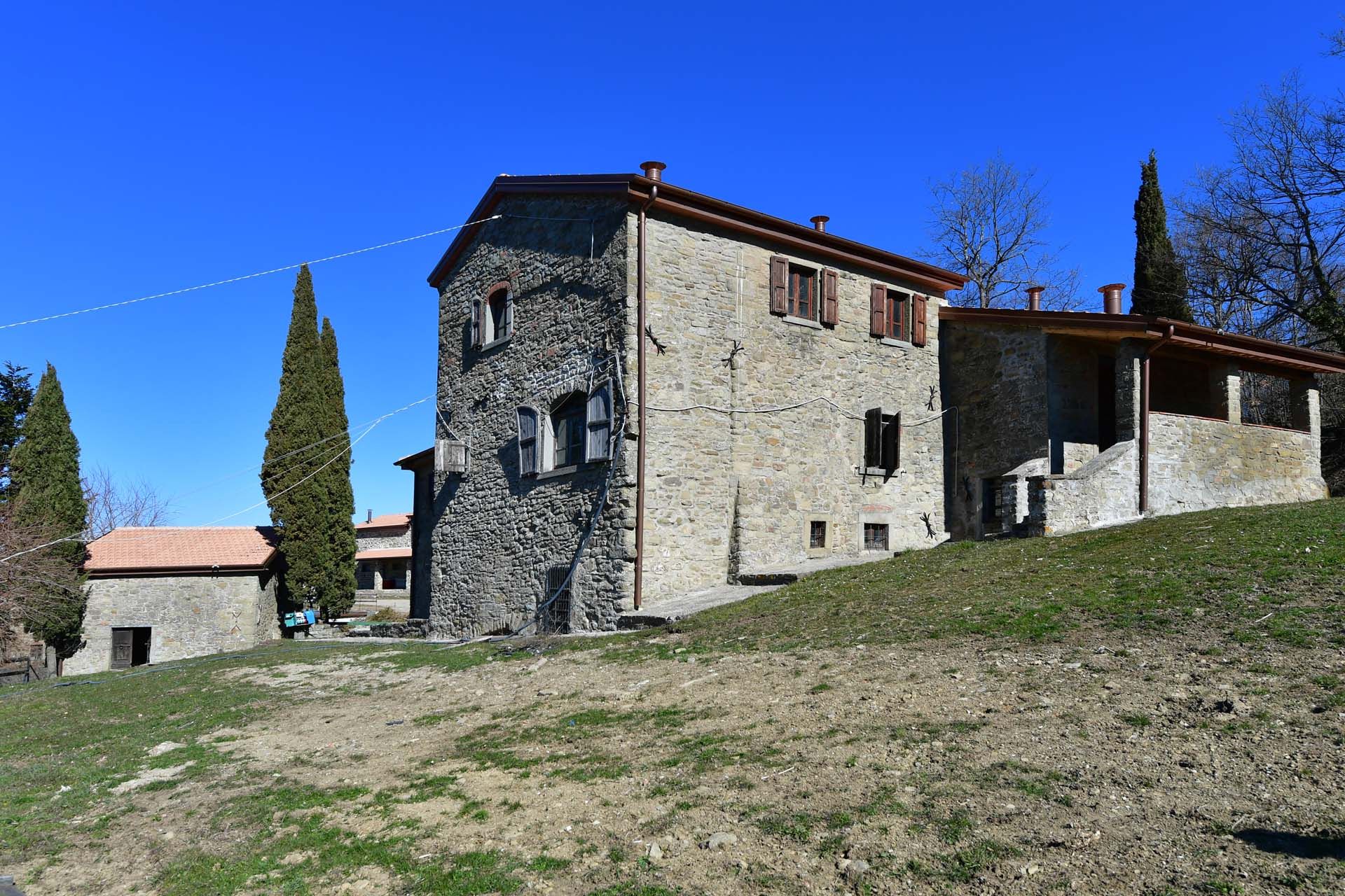 Rumah di Chiusi della Verna, Tuscany 11129682