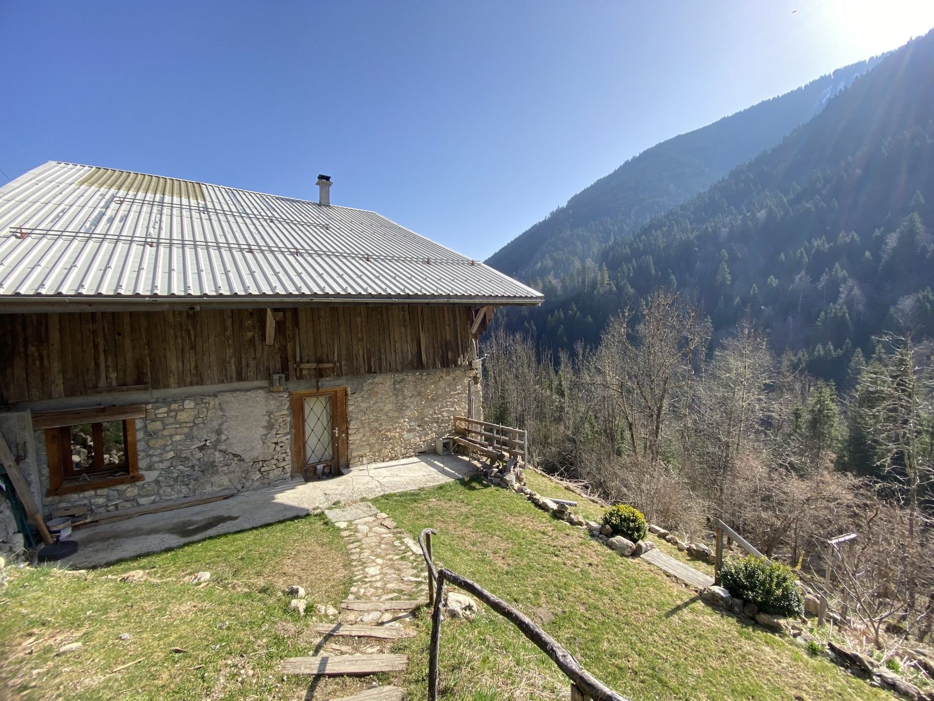 Haus im Saint-Jean-d'Aulps, Auvergne-Rhône-Alpes 11129752