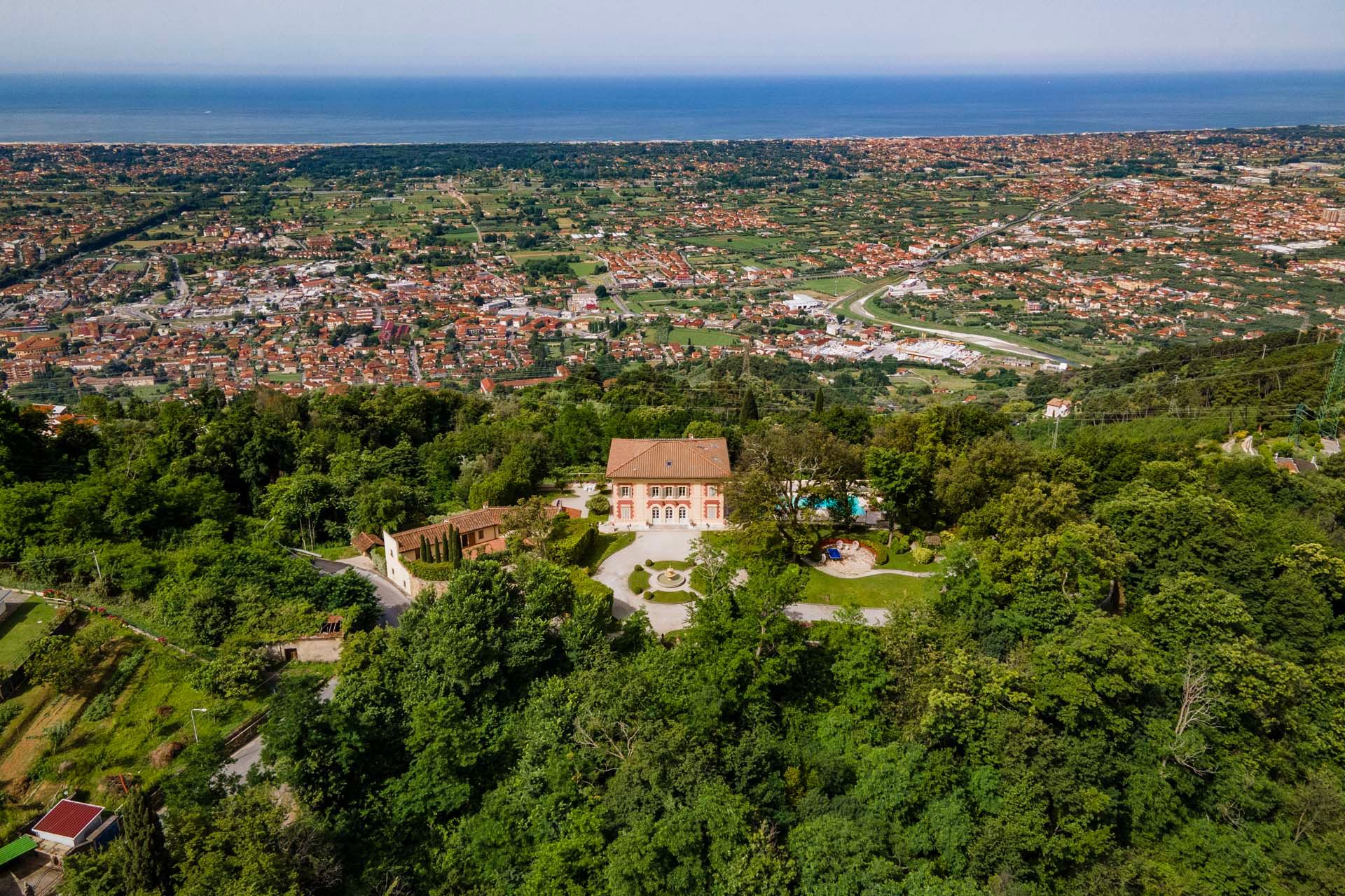 σπίτι σε Pietrasanta, Tuscany 11129785