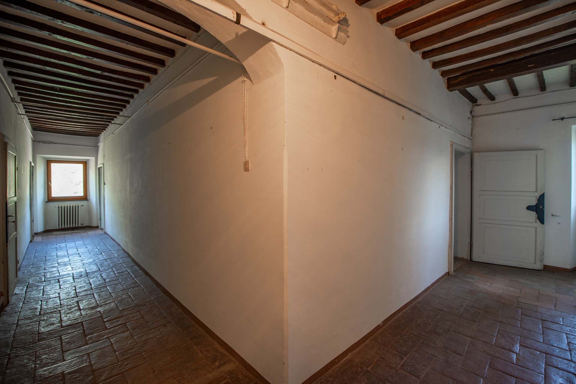 Rumah di Il Poggio, Umbria 11129834