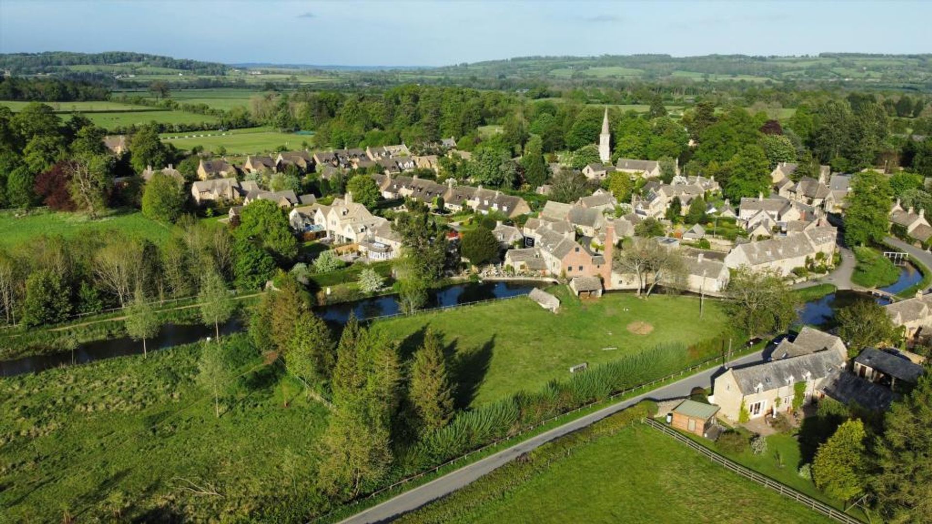 Haus im Lower Slaughter, England 11130187