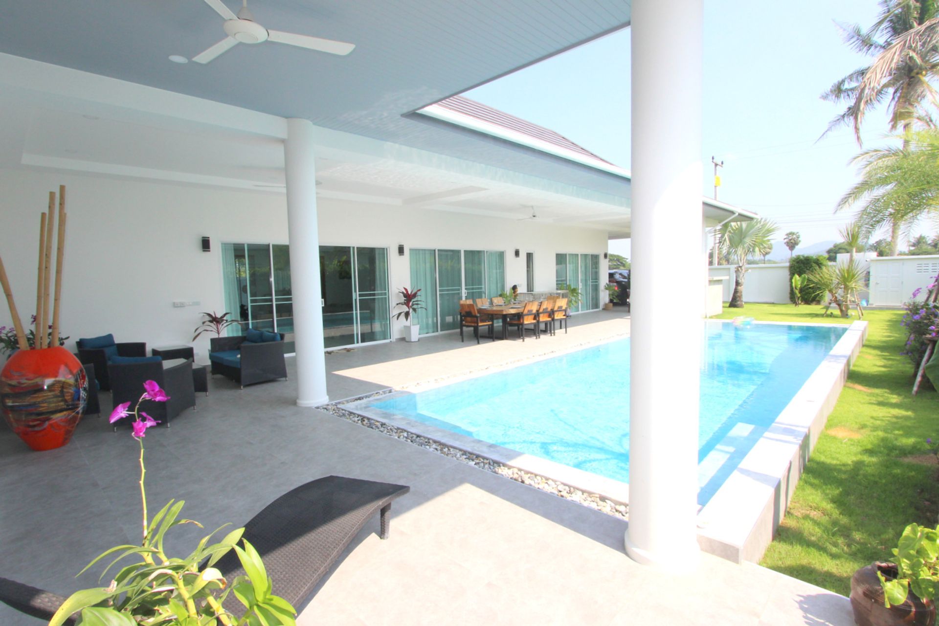 Huis in Thap Tai, Prachuap Khiri Khan 11130241