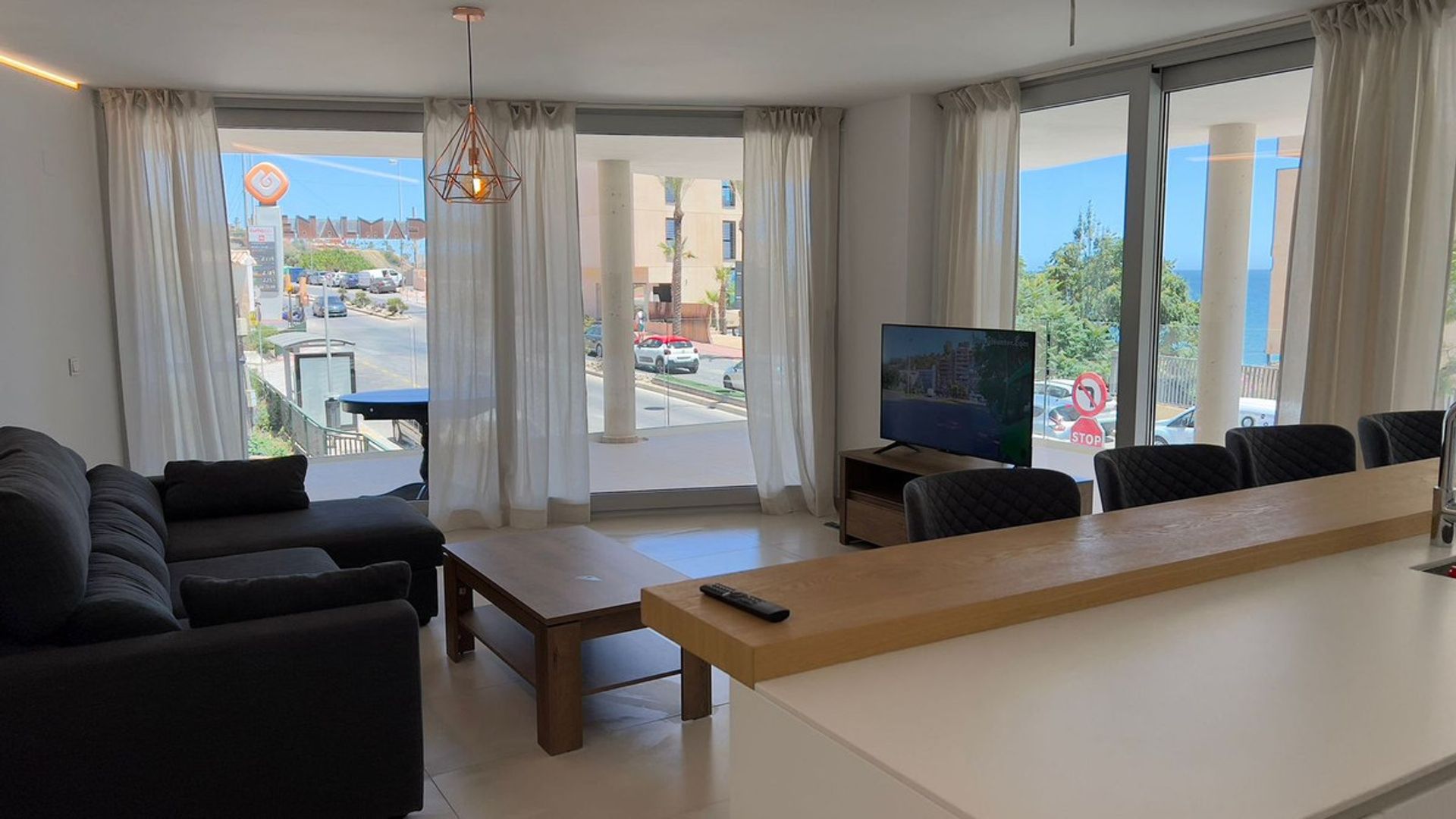 Condominium in Fuengirola, Andalucía 11130400