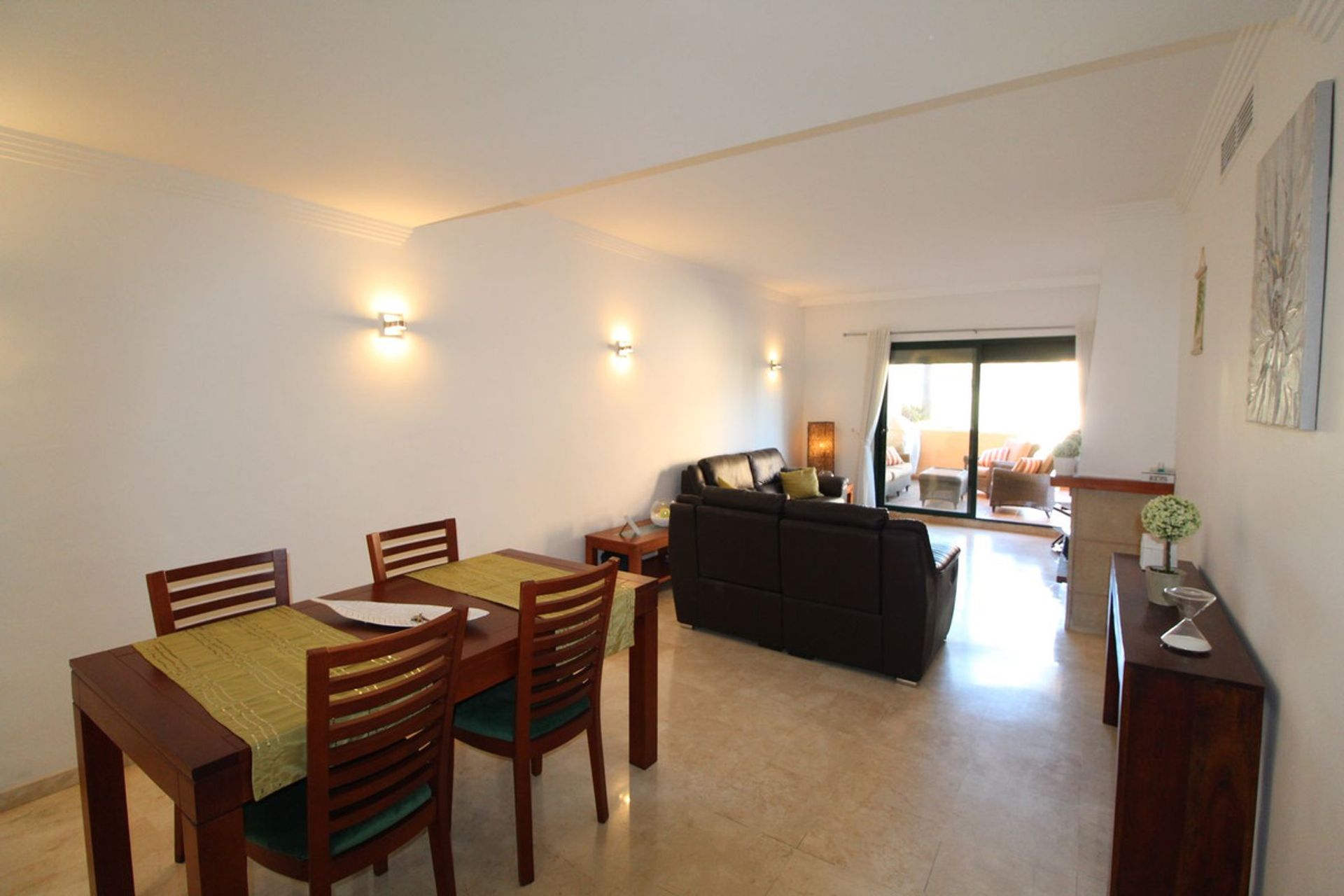 Condominio en Casares, Andalusia 11130434