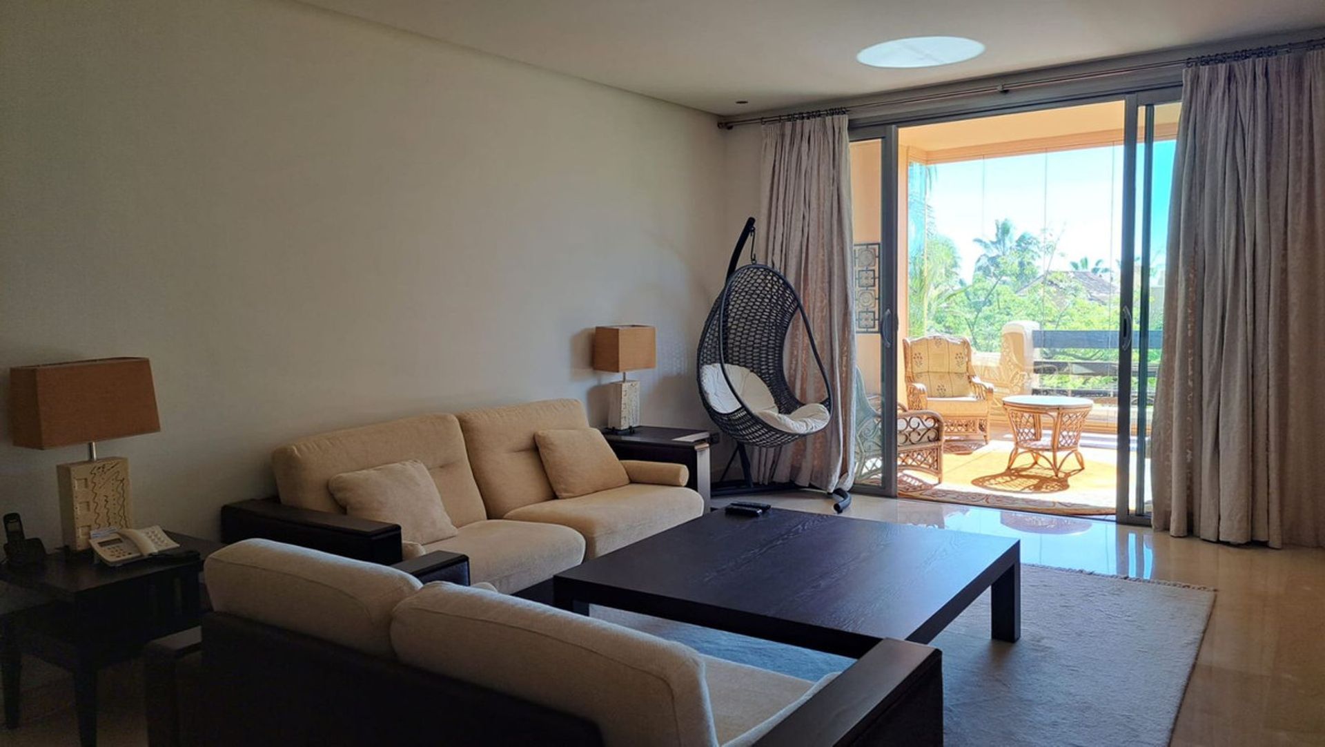 Condominium in Marbella, Andalucía 11130730