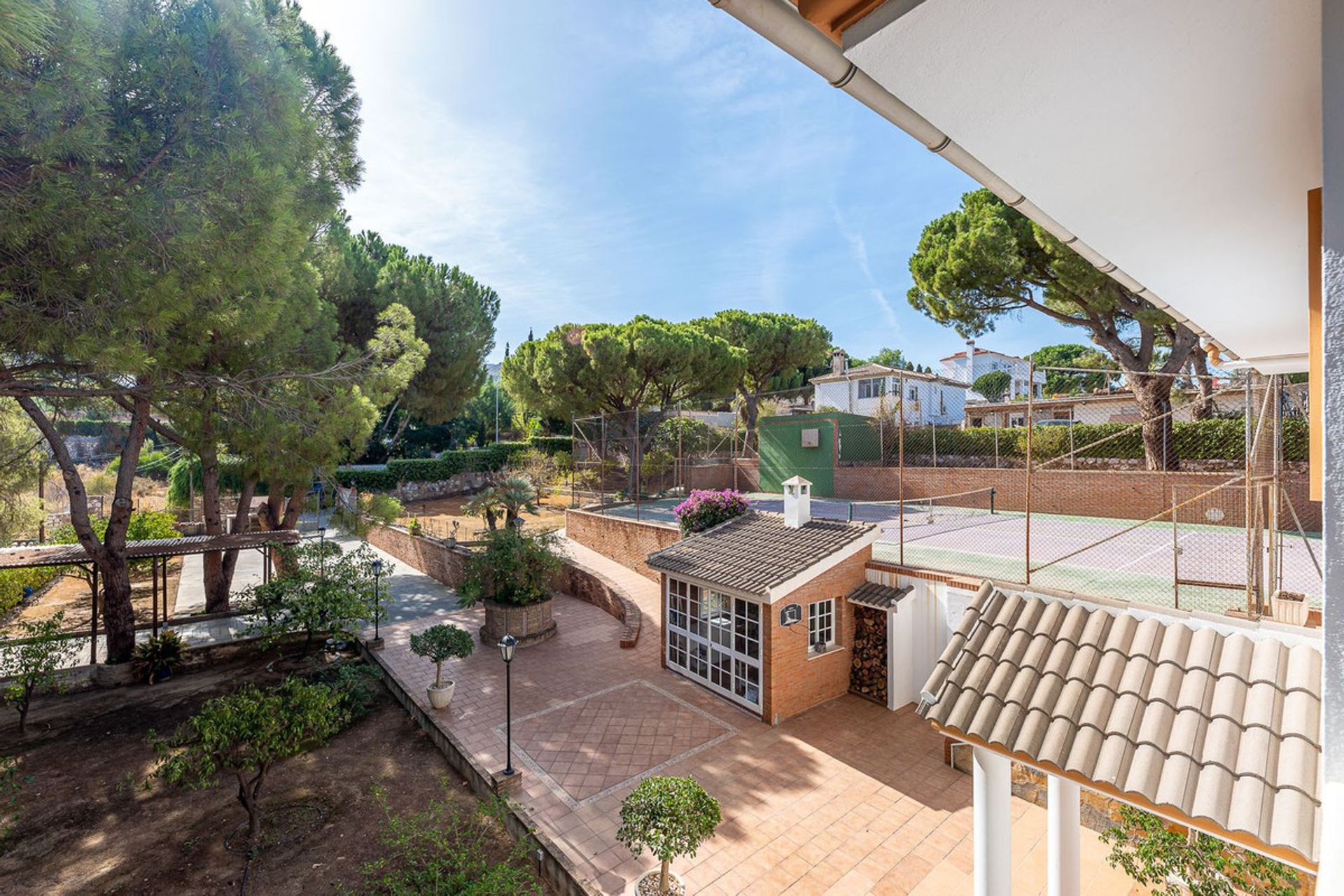 Casa nel Alhaurín de la Torre, Andalusia 11130735